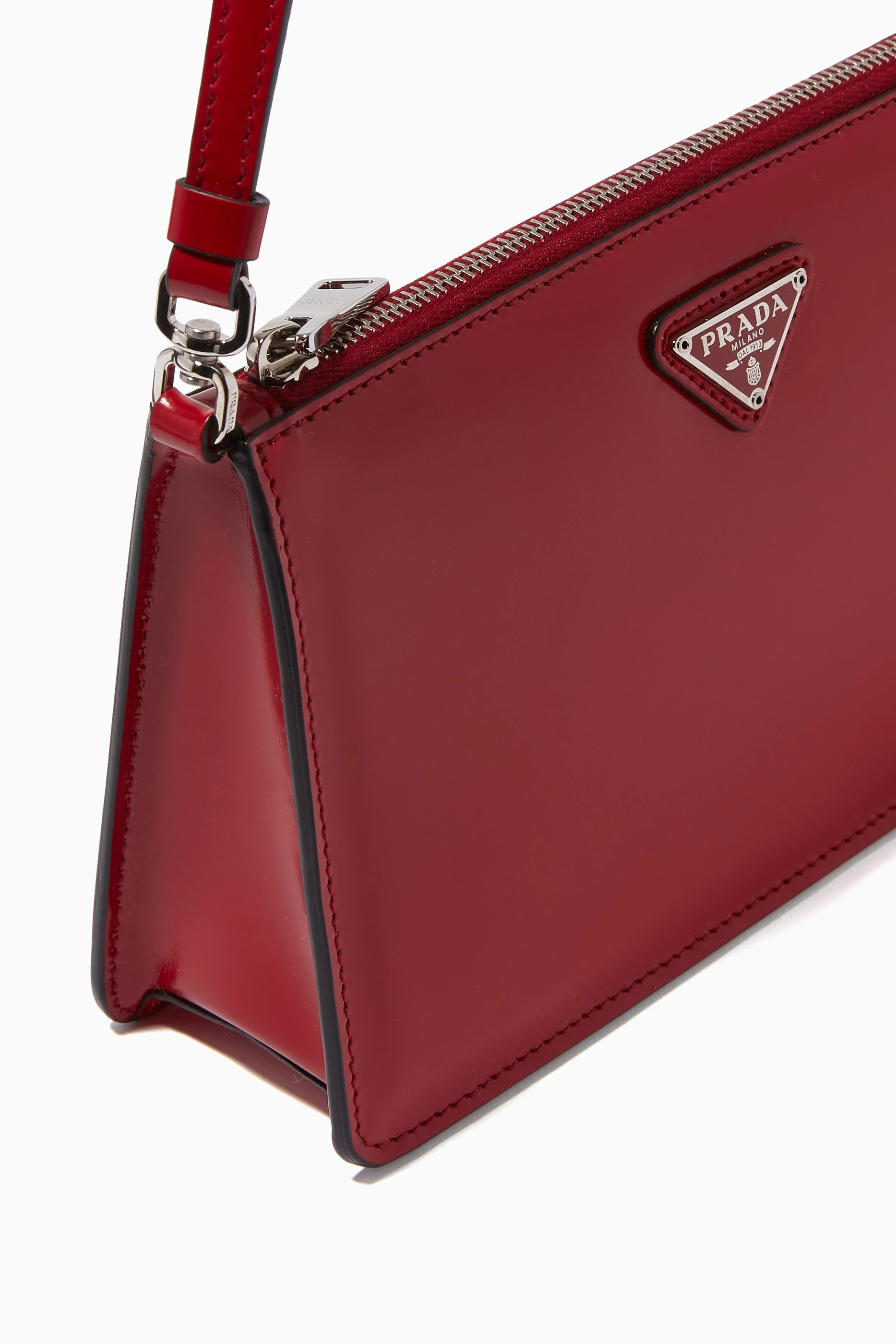 Triangle leather mini bag Prada Red in Leather - 33866343
