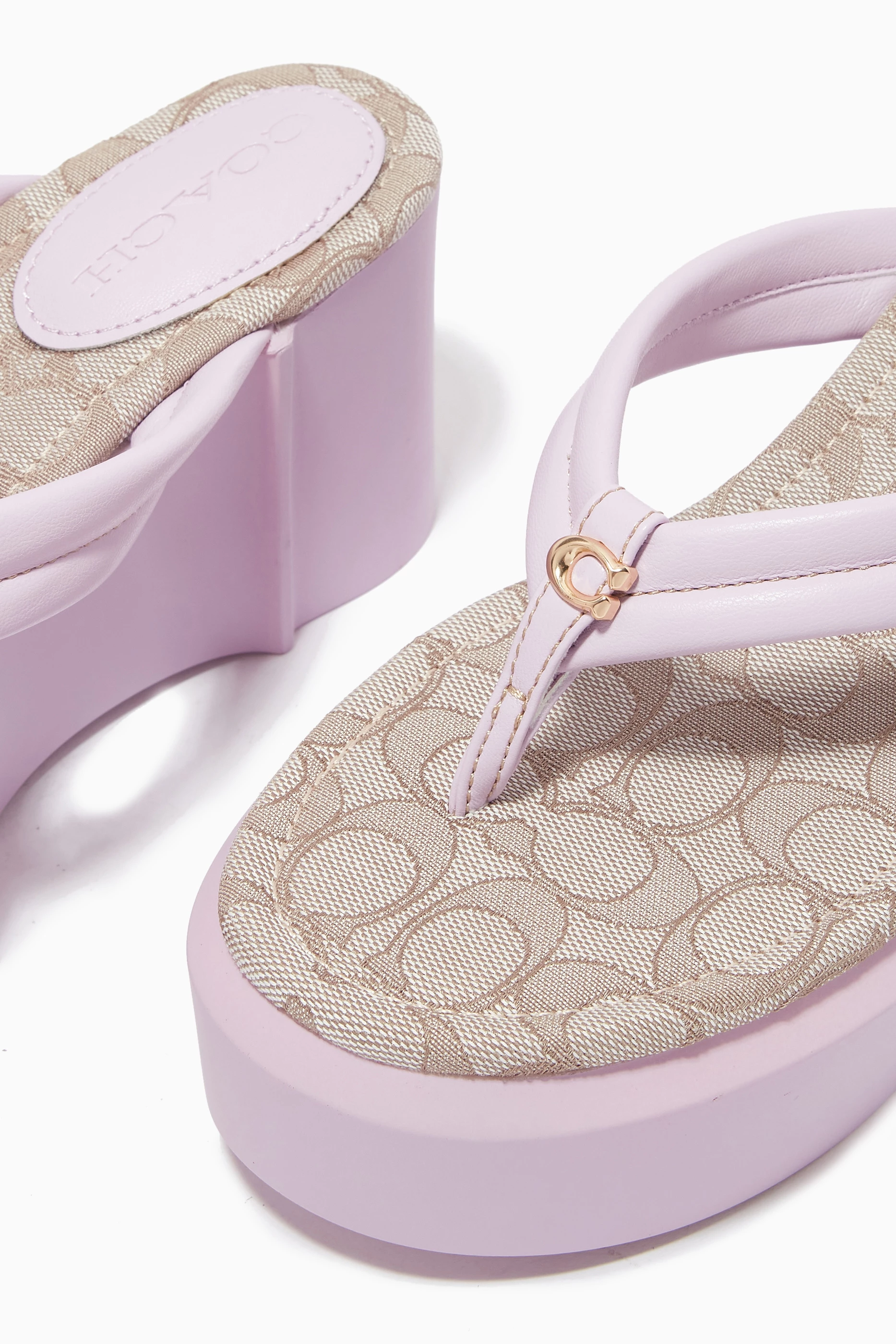 Coach platform shop flip flops