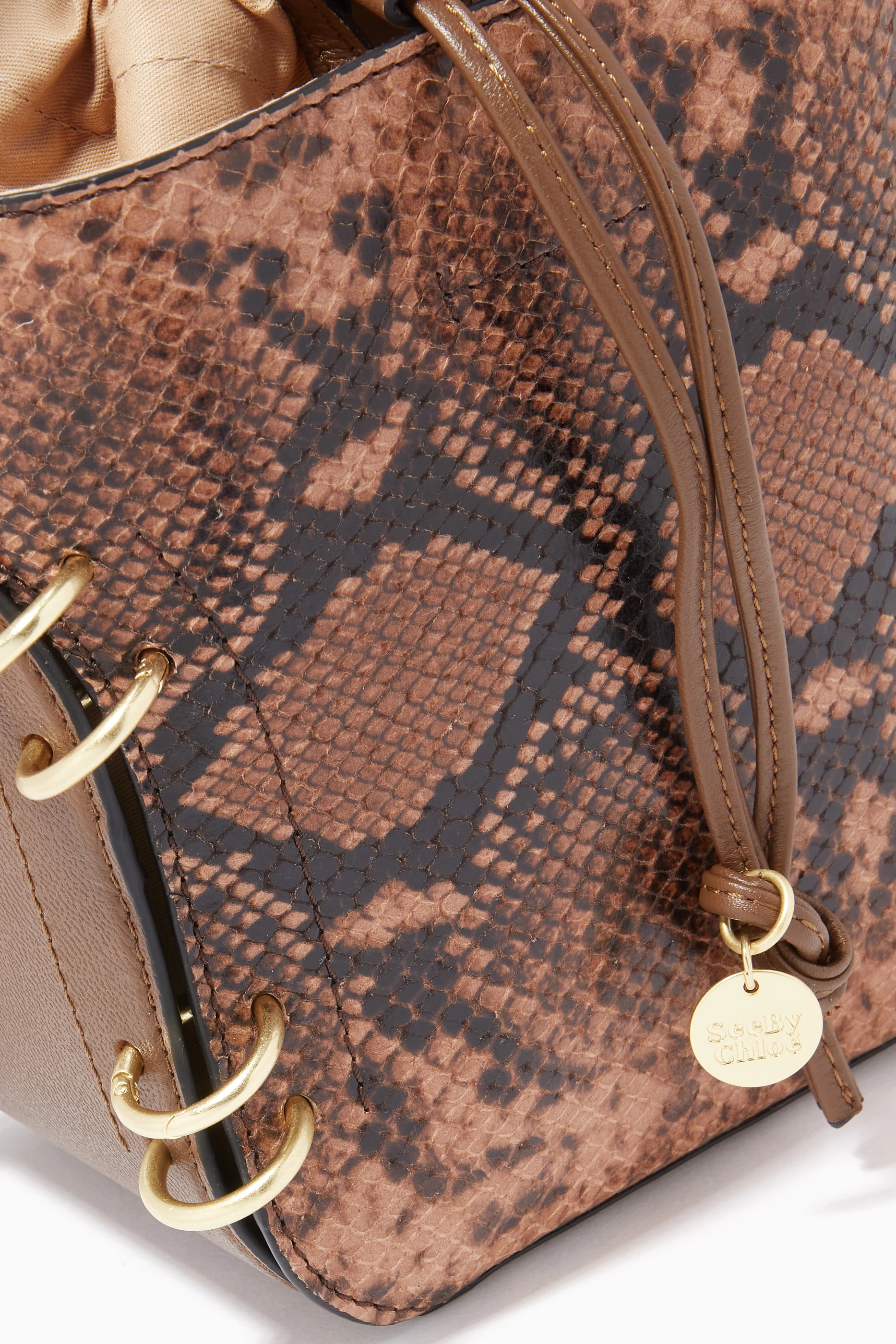 See by chloe alvy hot sale bucket bag