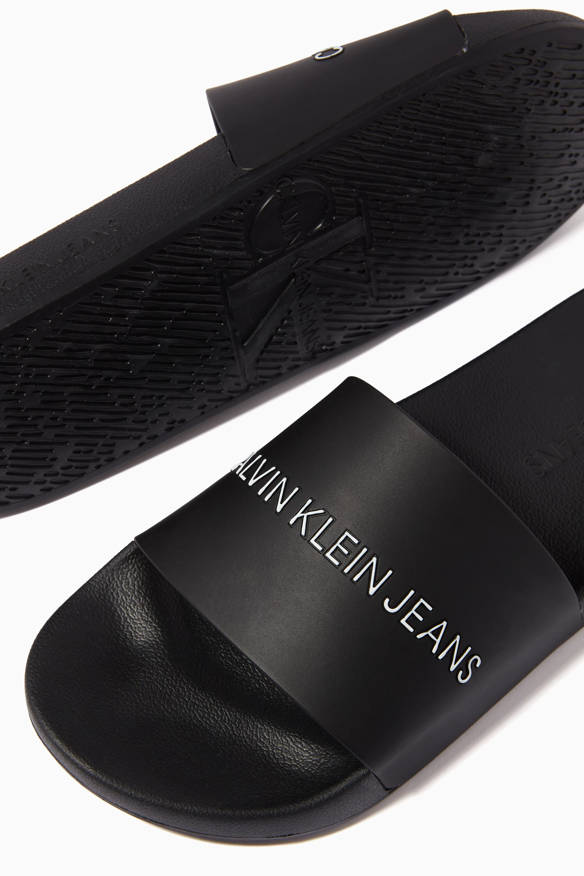 Calvin klein jeans slides discount