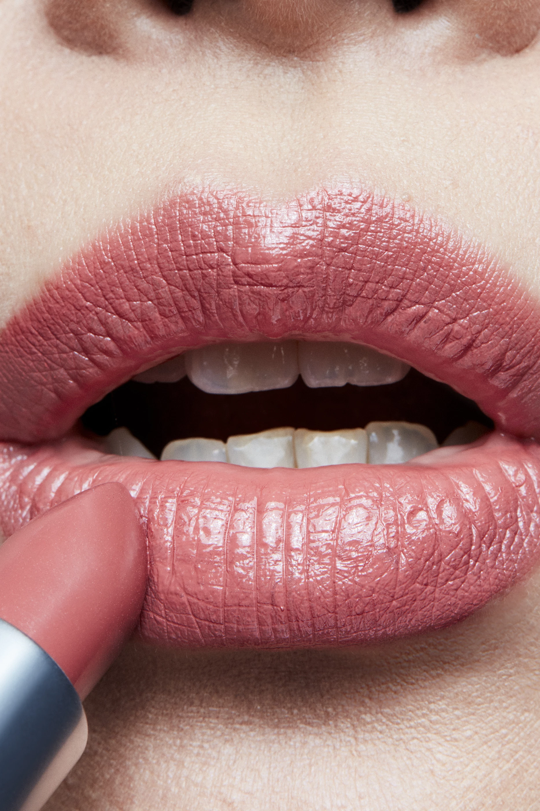 Cosmo mac lipstick hotsell