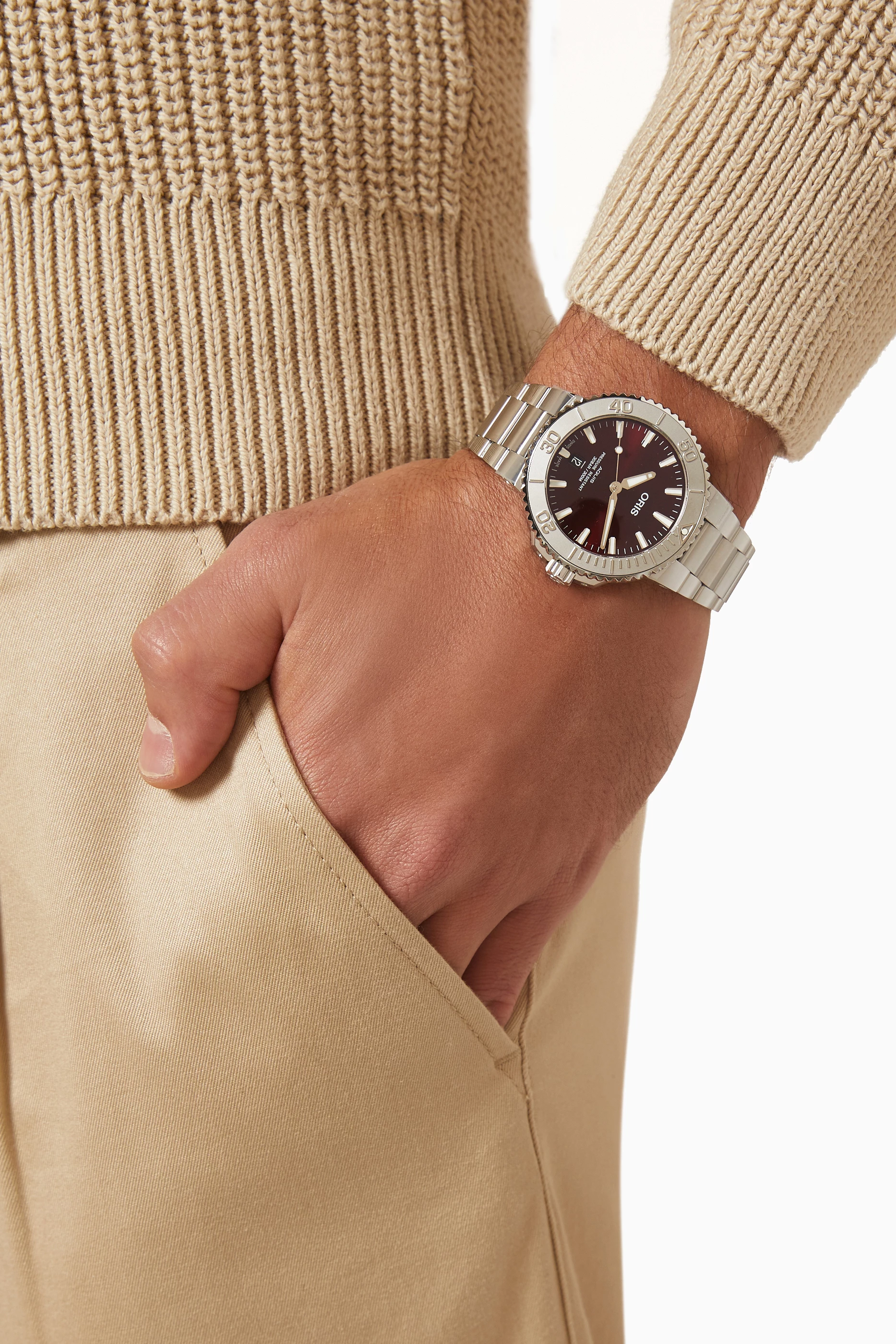Oris aquis top date 36mm
