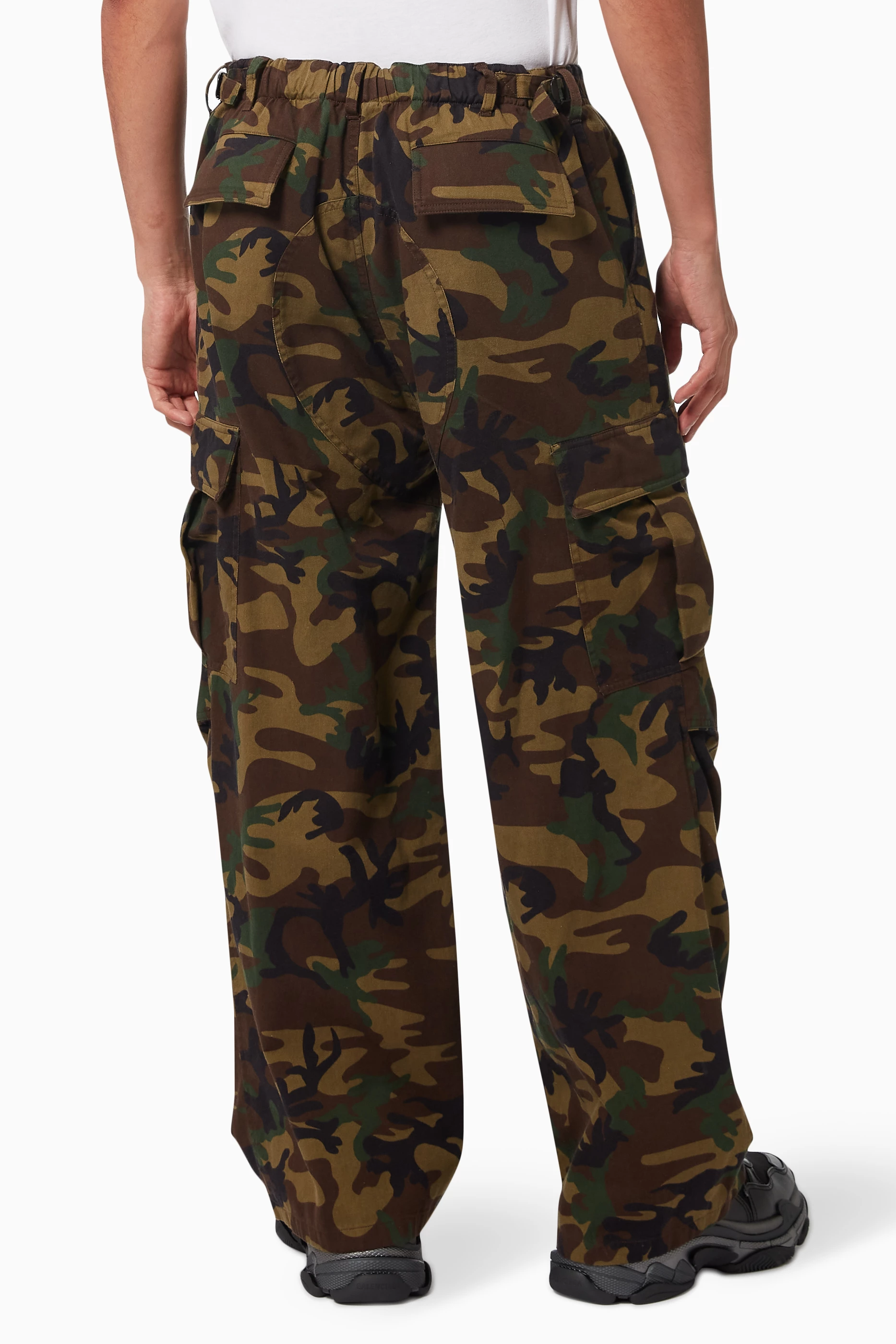 Camo cargo pants shop for men