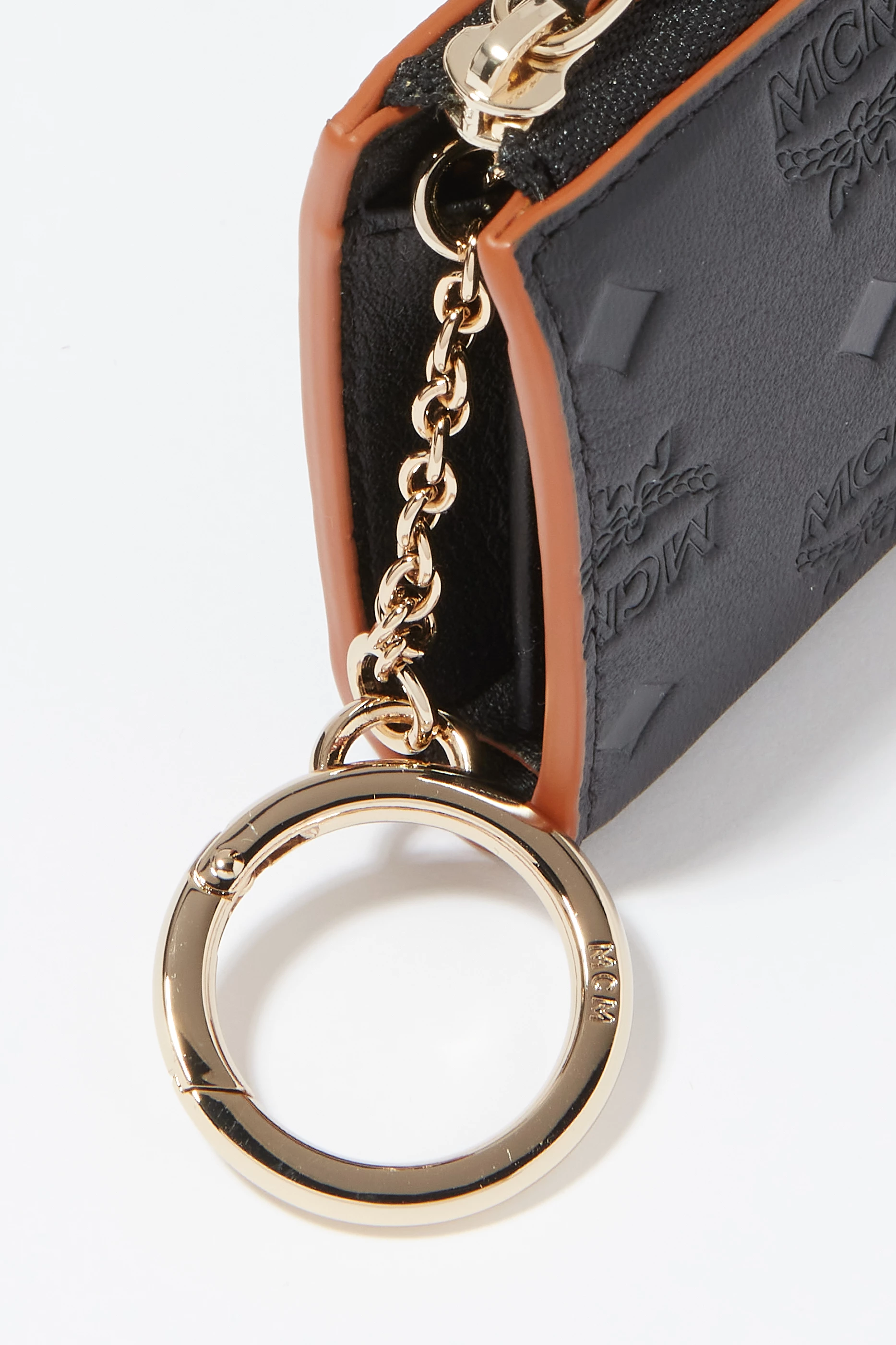 Mcm wallet best sale on chain mens