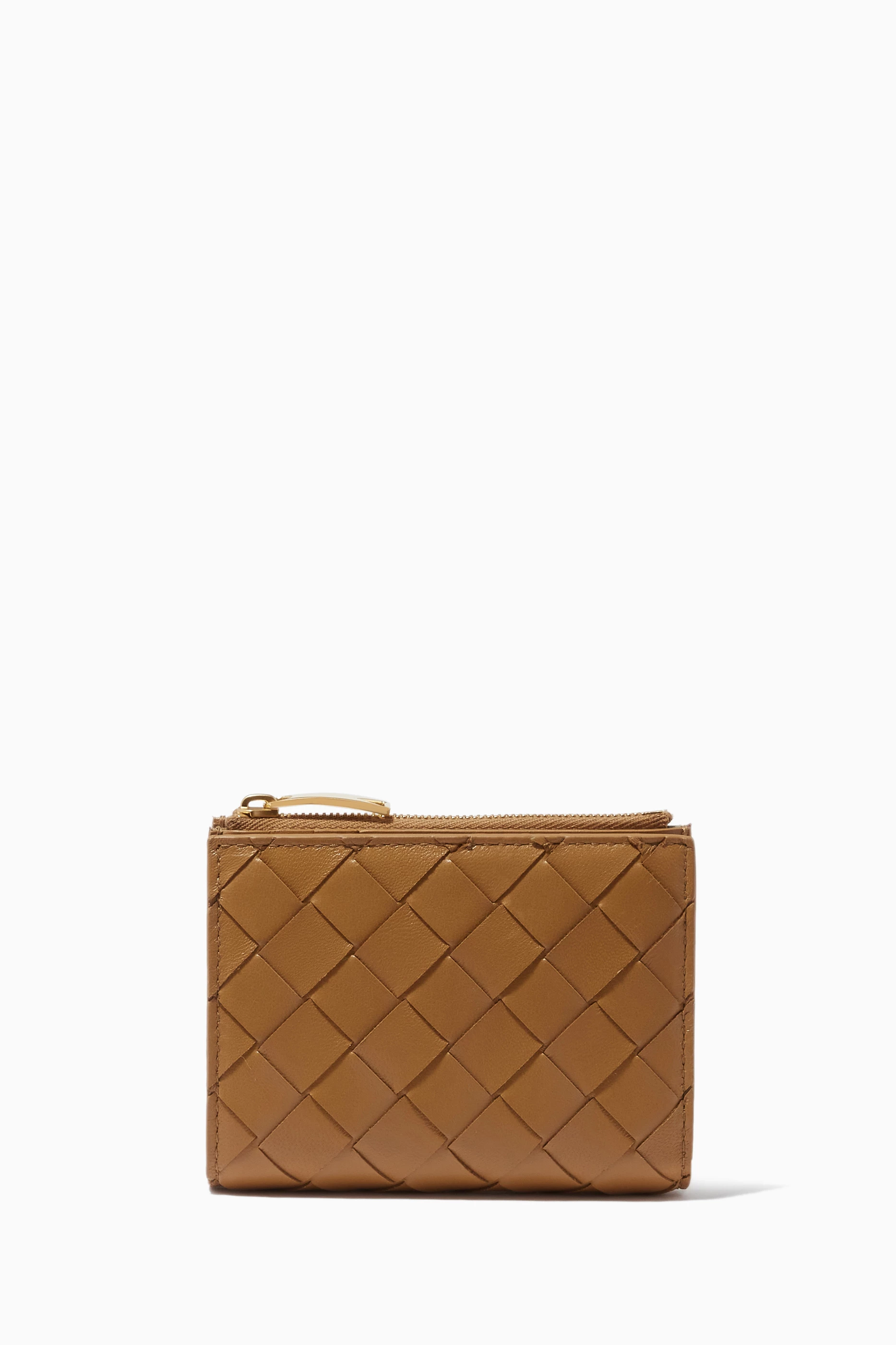 Buy Bottega Veneta Brown Mini Bi fold Wallet in Intrecciato Nappa for Women in UAE Ounass