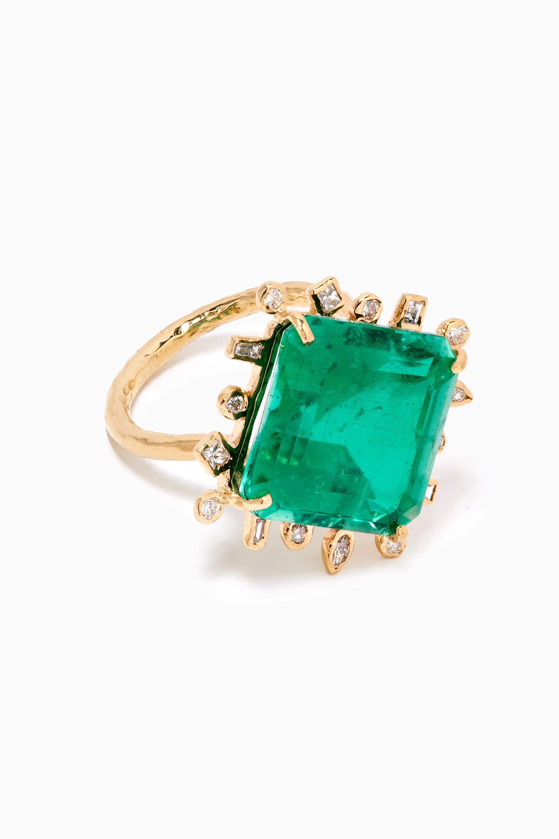 Emerald and gold ring cheap