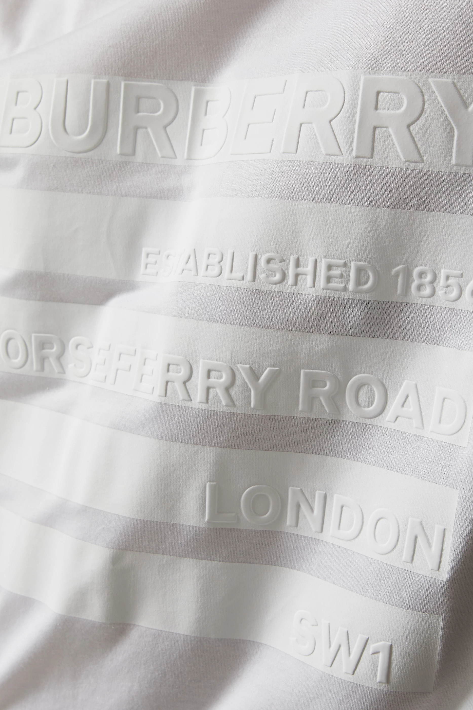 Buy Burberry White Abberly T shirt in Organic Cotton Jersey for