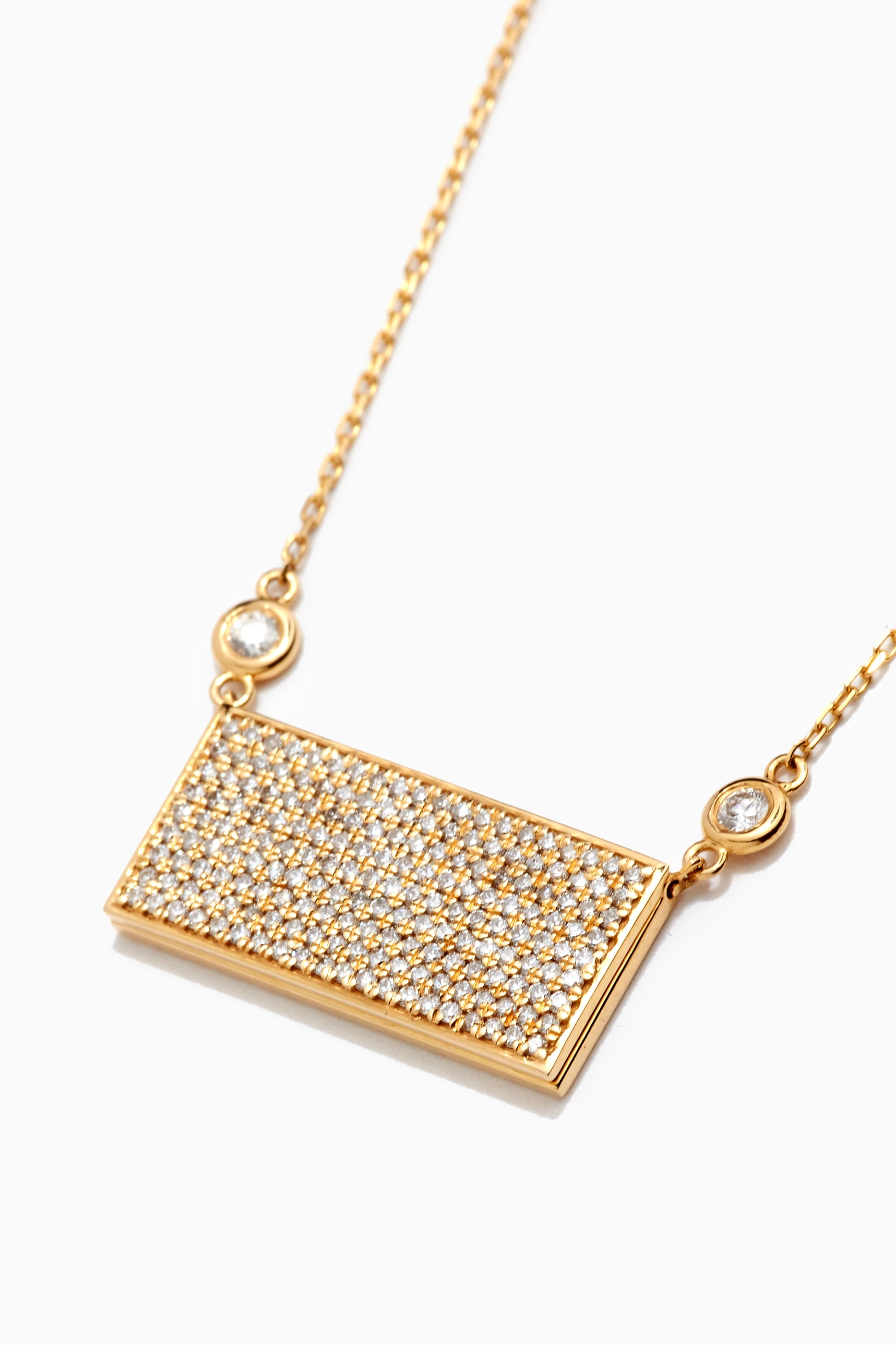 Diamond jewelry outlet for mom