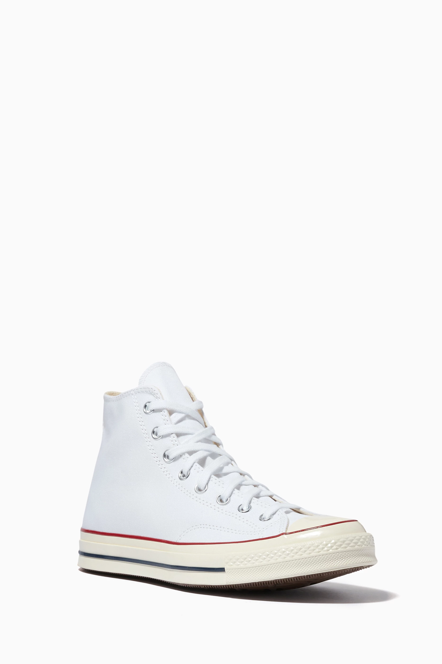 Canvas white converse top