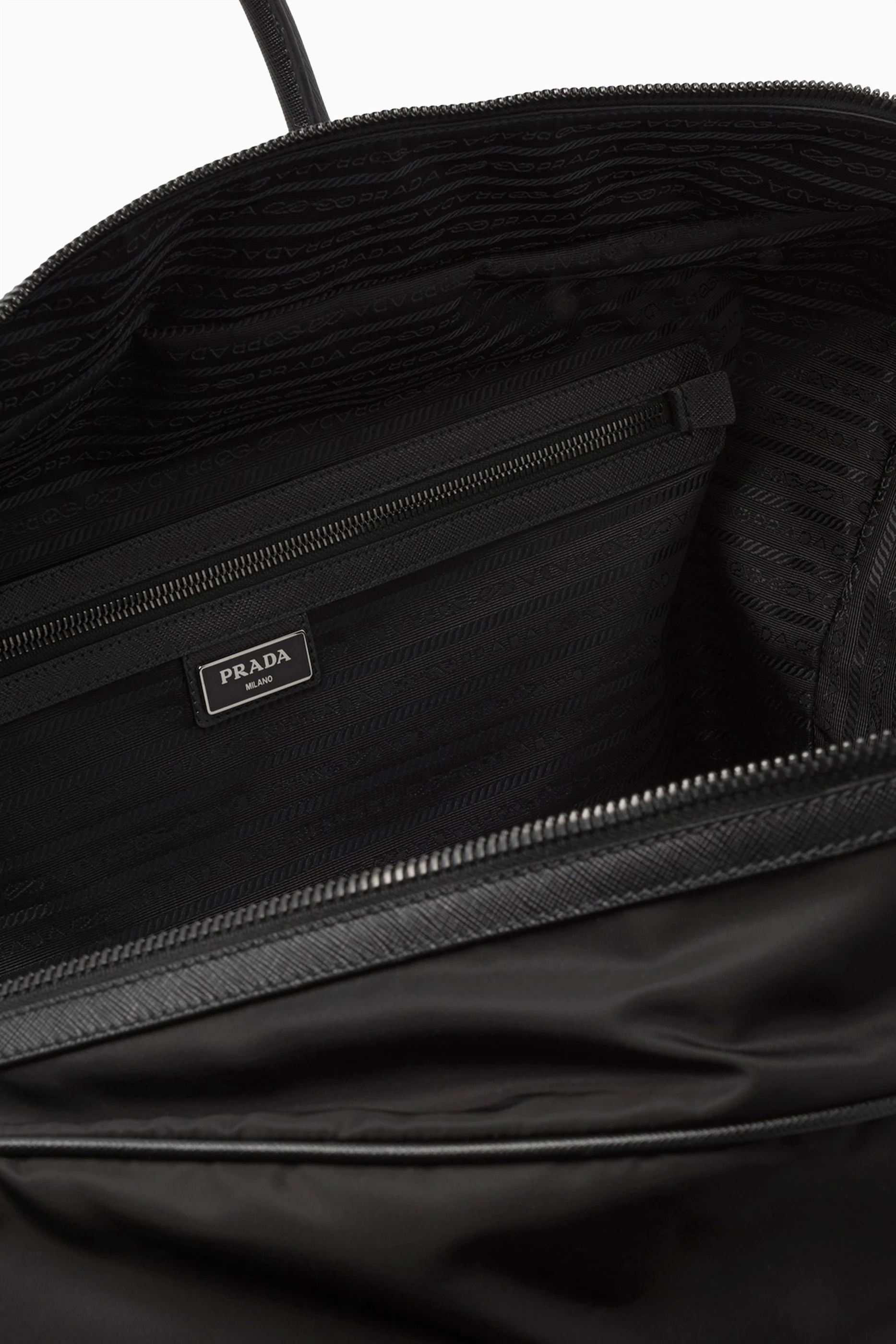 Re-nylon travel bag Prada Black in Synthetic - 37170697