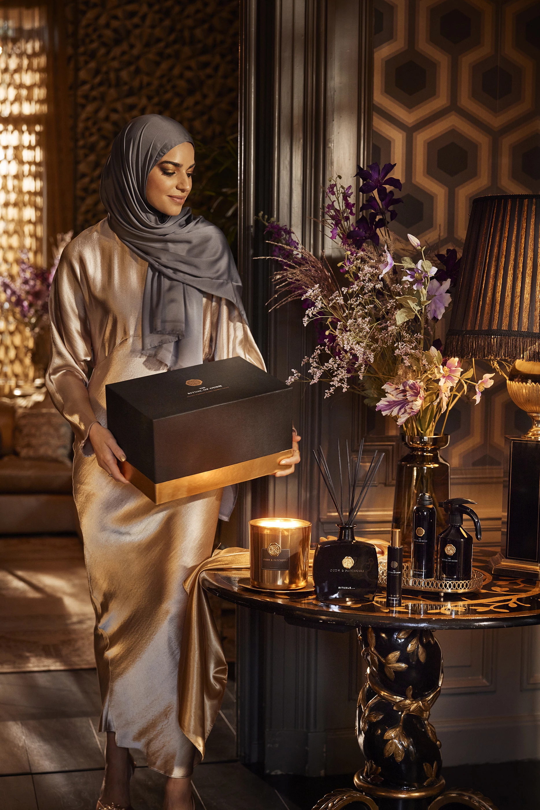The ritual hot sale of oudh