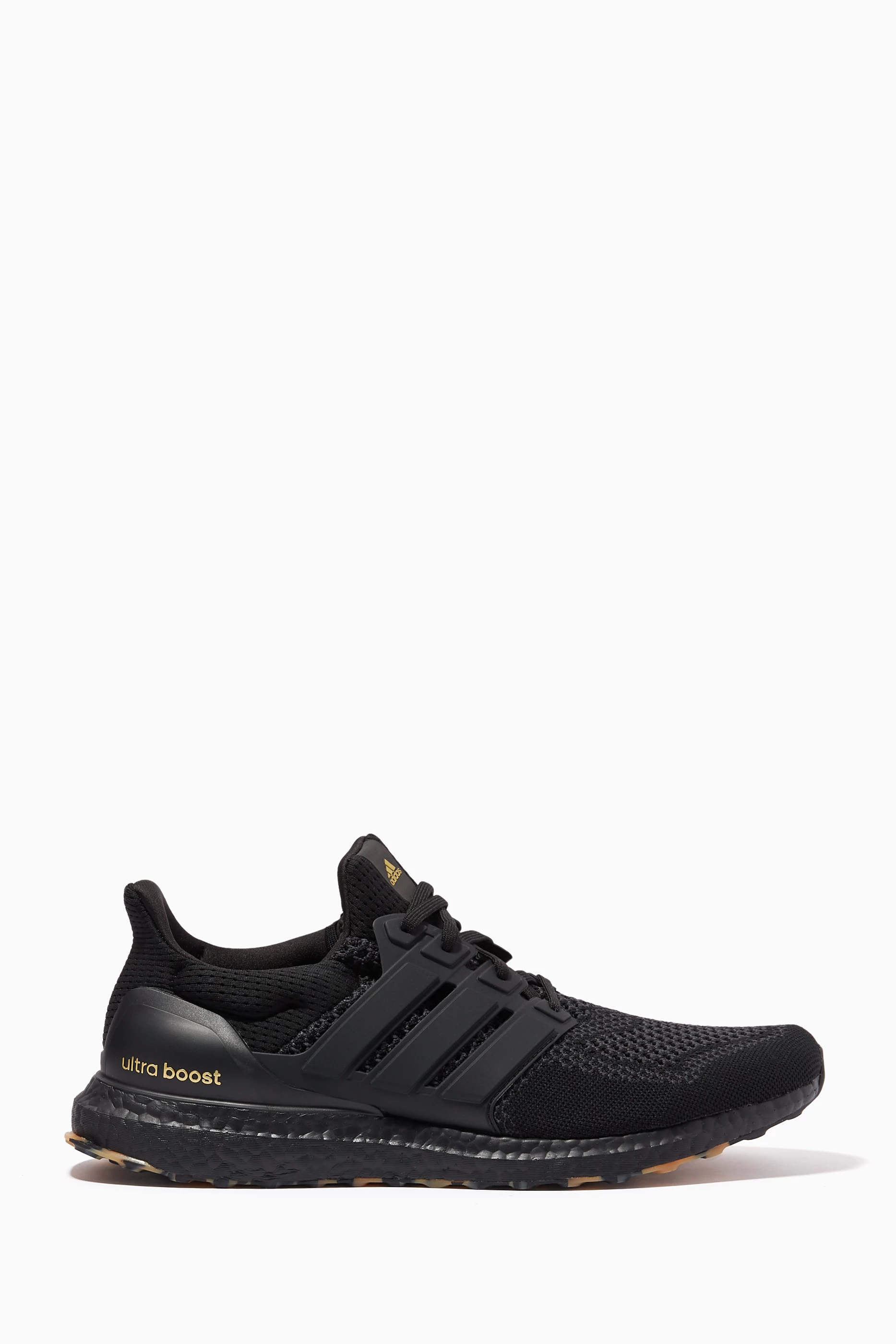 Ultra boost 4.0 triple black gold 2025