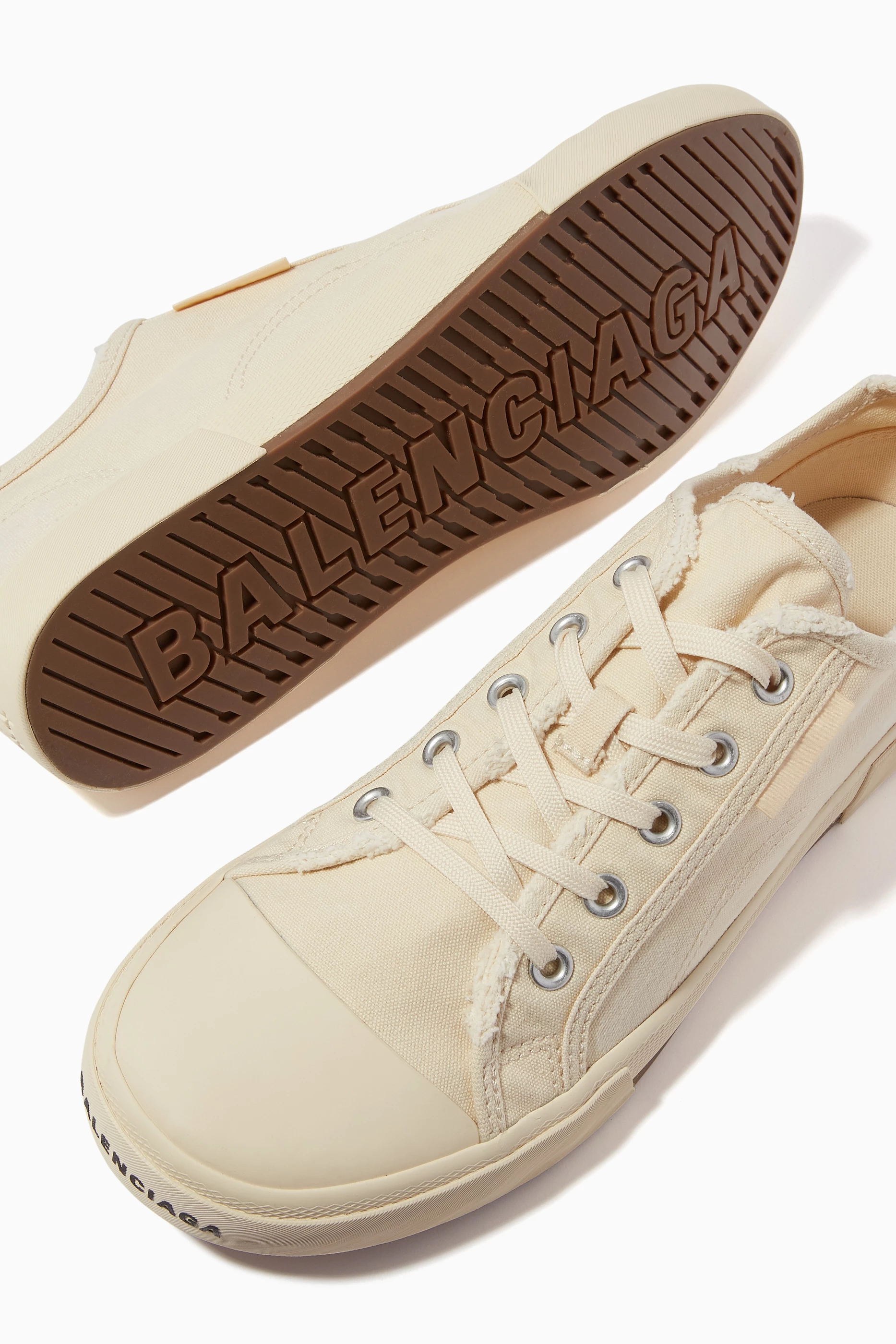 Balenciaga sneakers sales low price