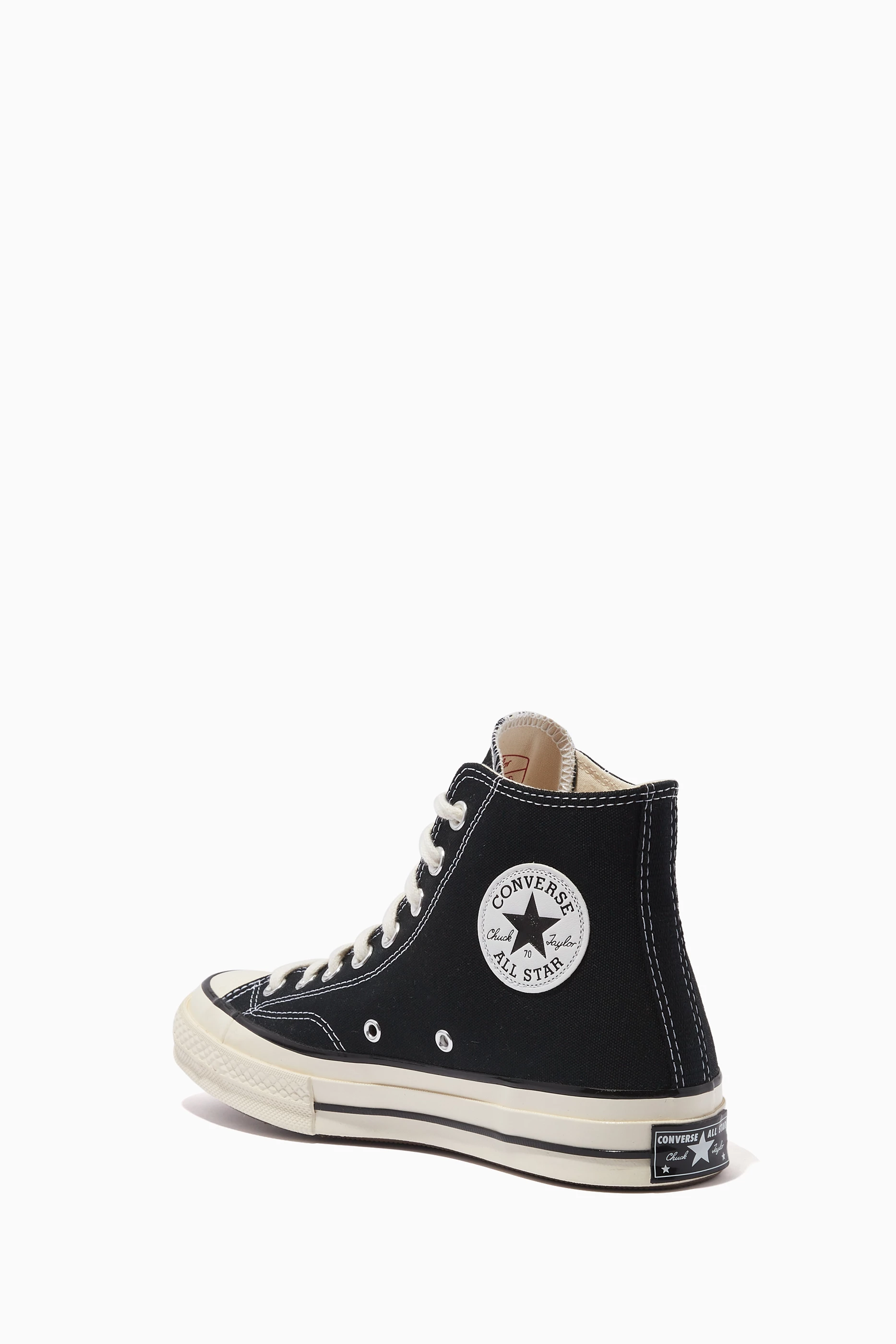Canvas chucks outlet