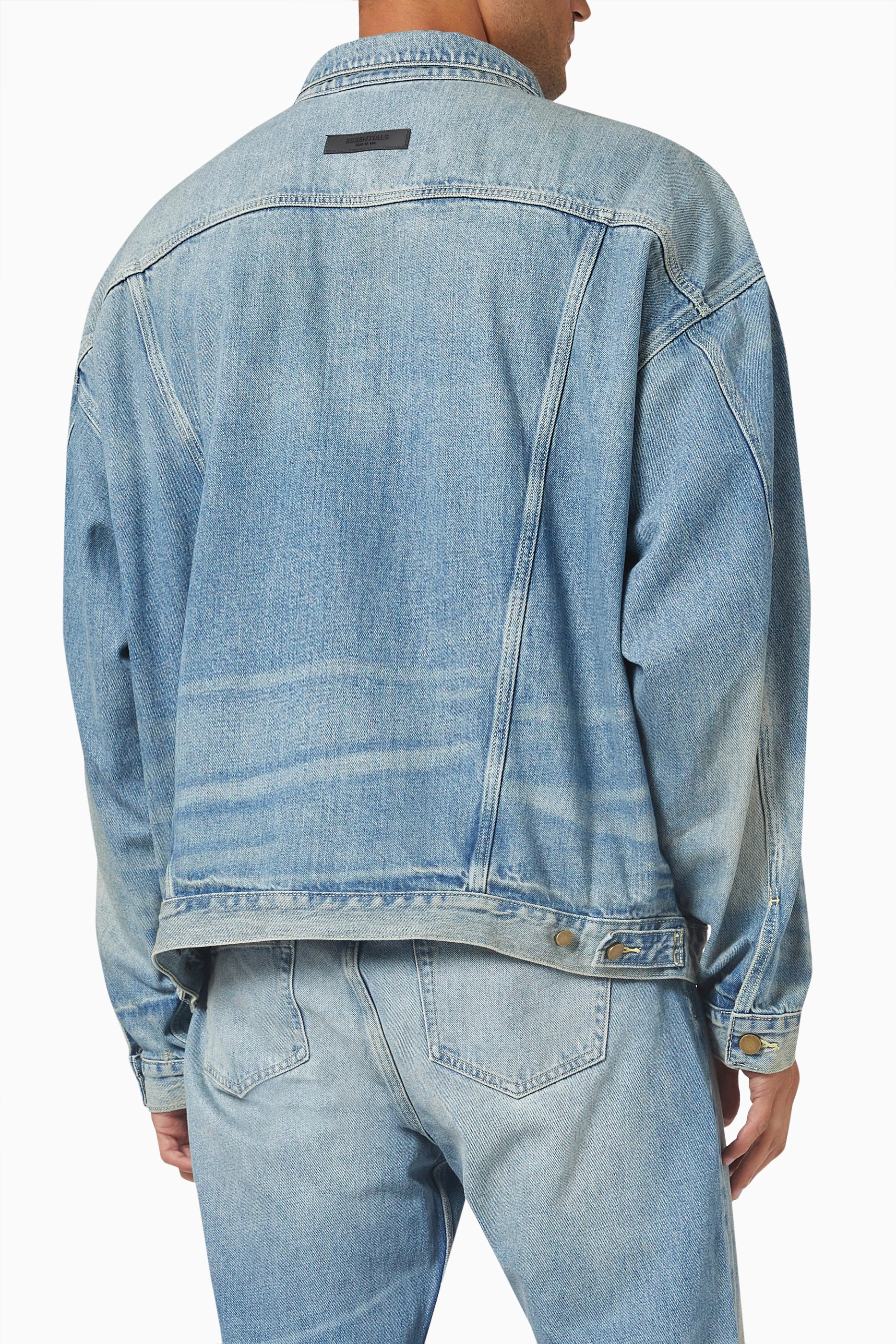 Fear of god essentials denim trucker jacket hotsell