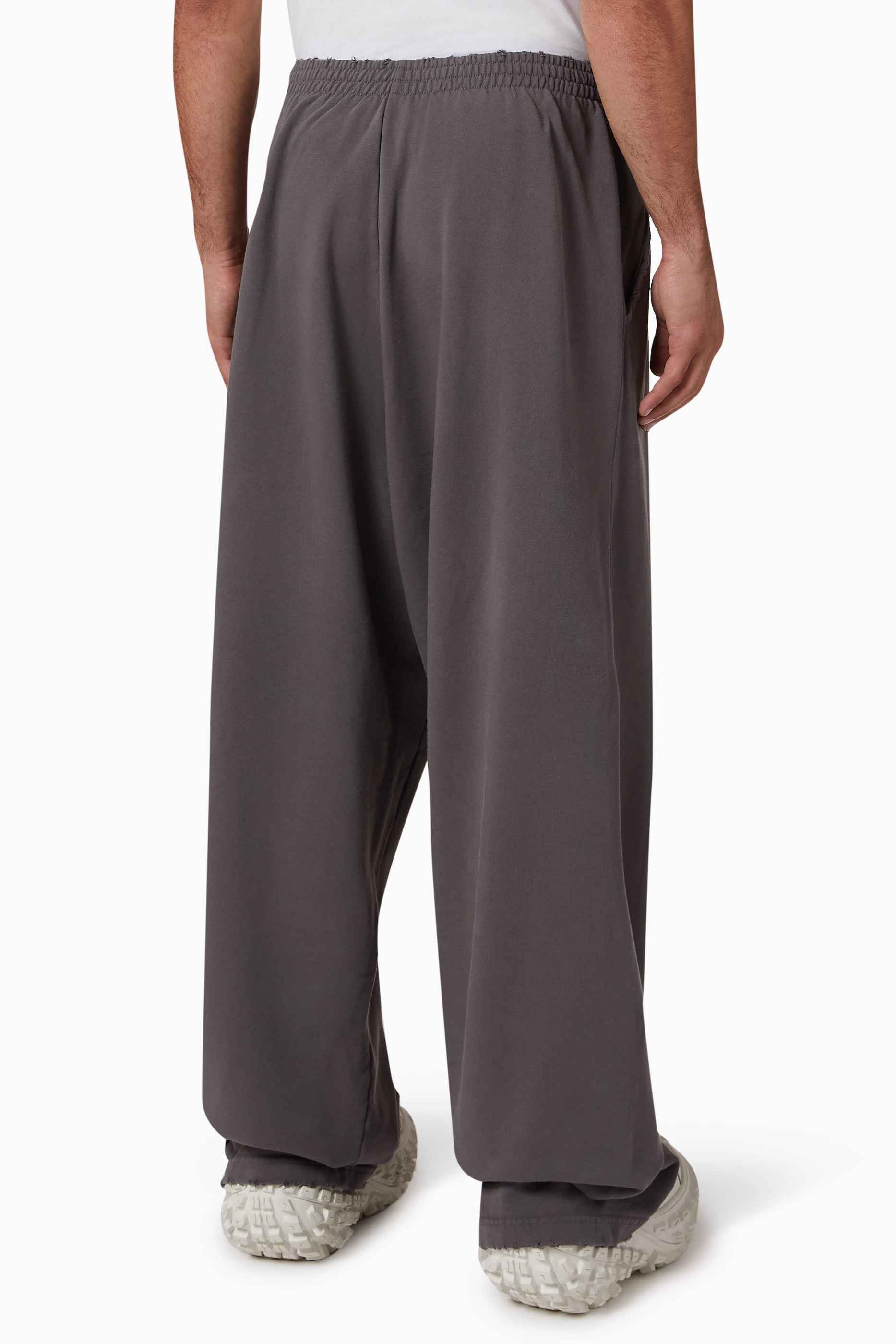Balenciaga deals sweatpants sale