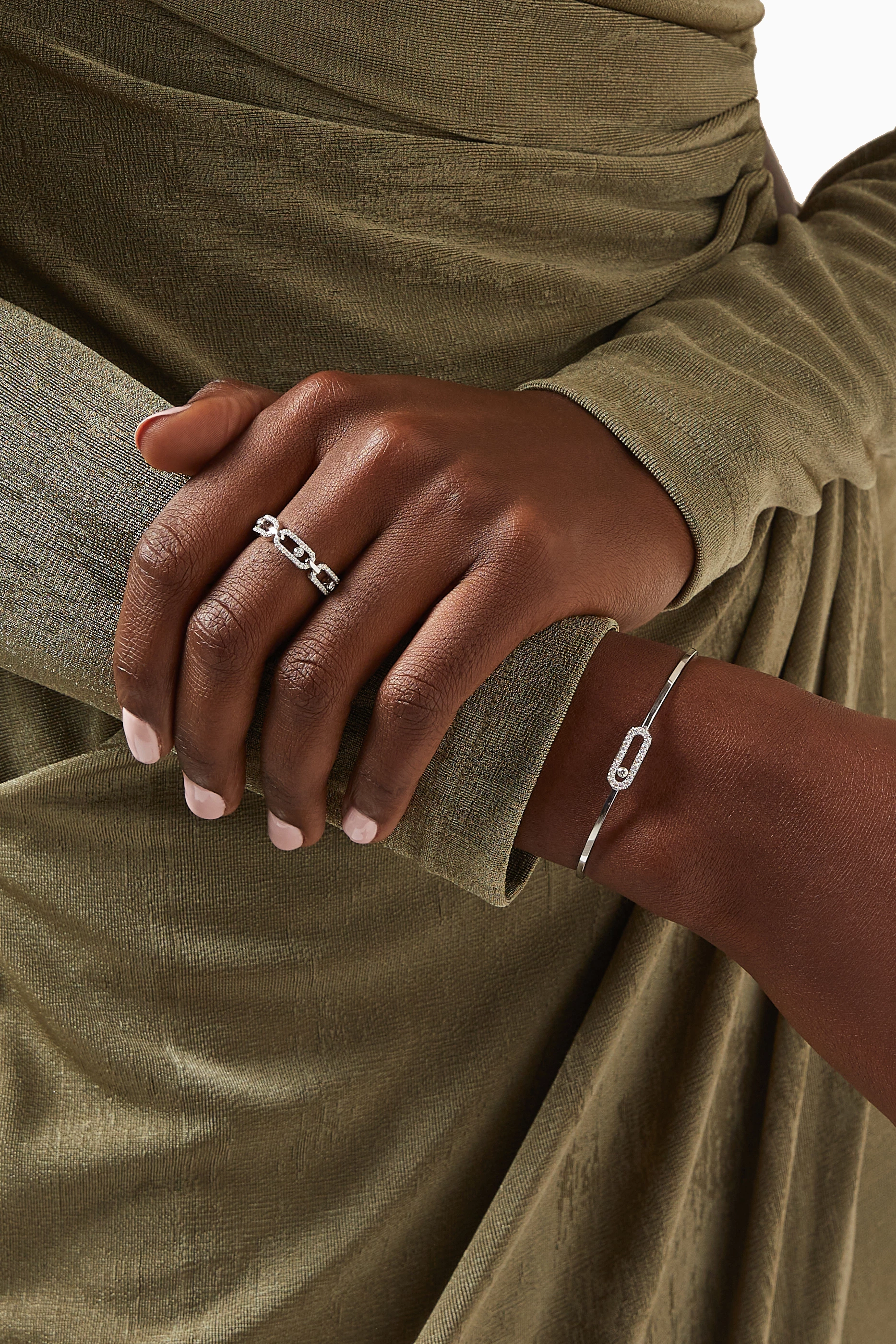 Buy Messika White Move Uno Pavé Diamond Flex Bangle Bracelet in 18kt White  Gold for Women in UAE