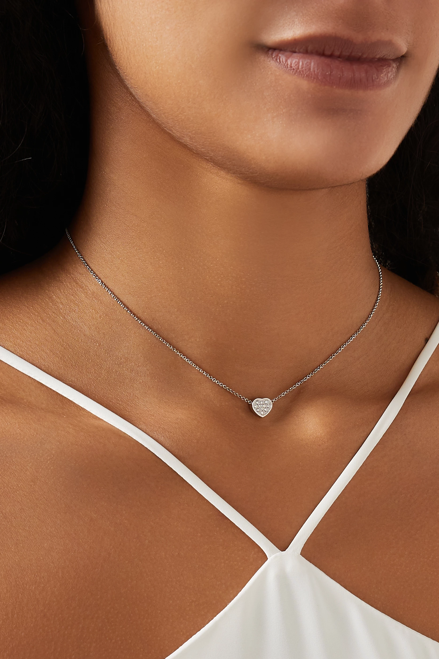 White gold diamond heart necklace hotsell