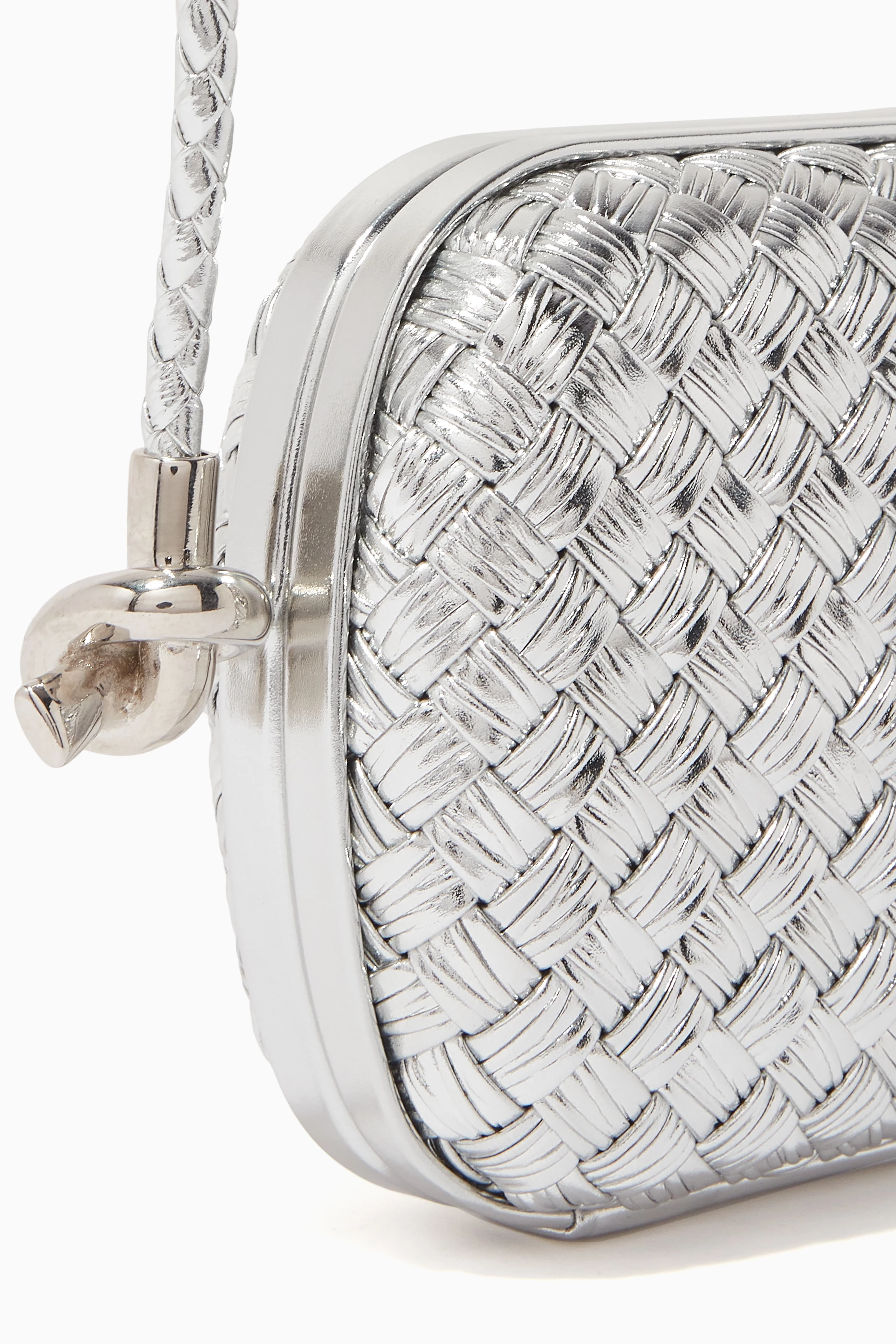 Bottega veneta silver outlet clutch