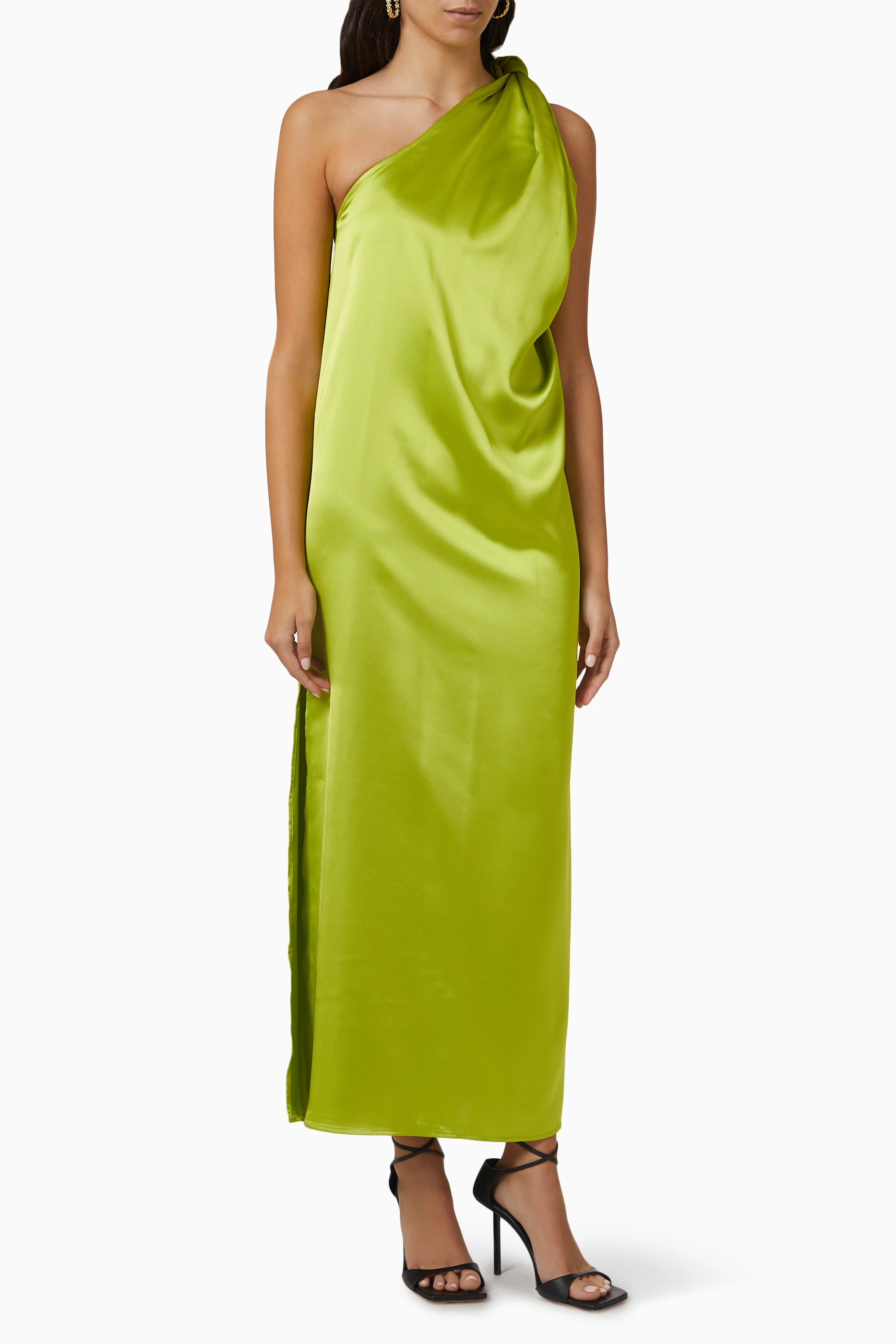 One shoulder deals silk dress