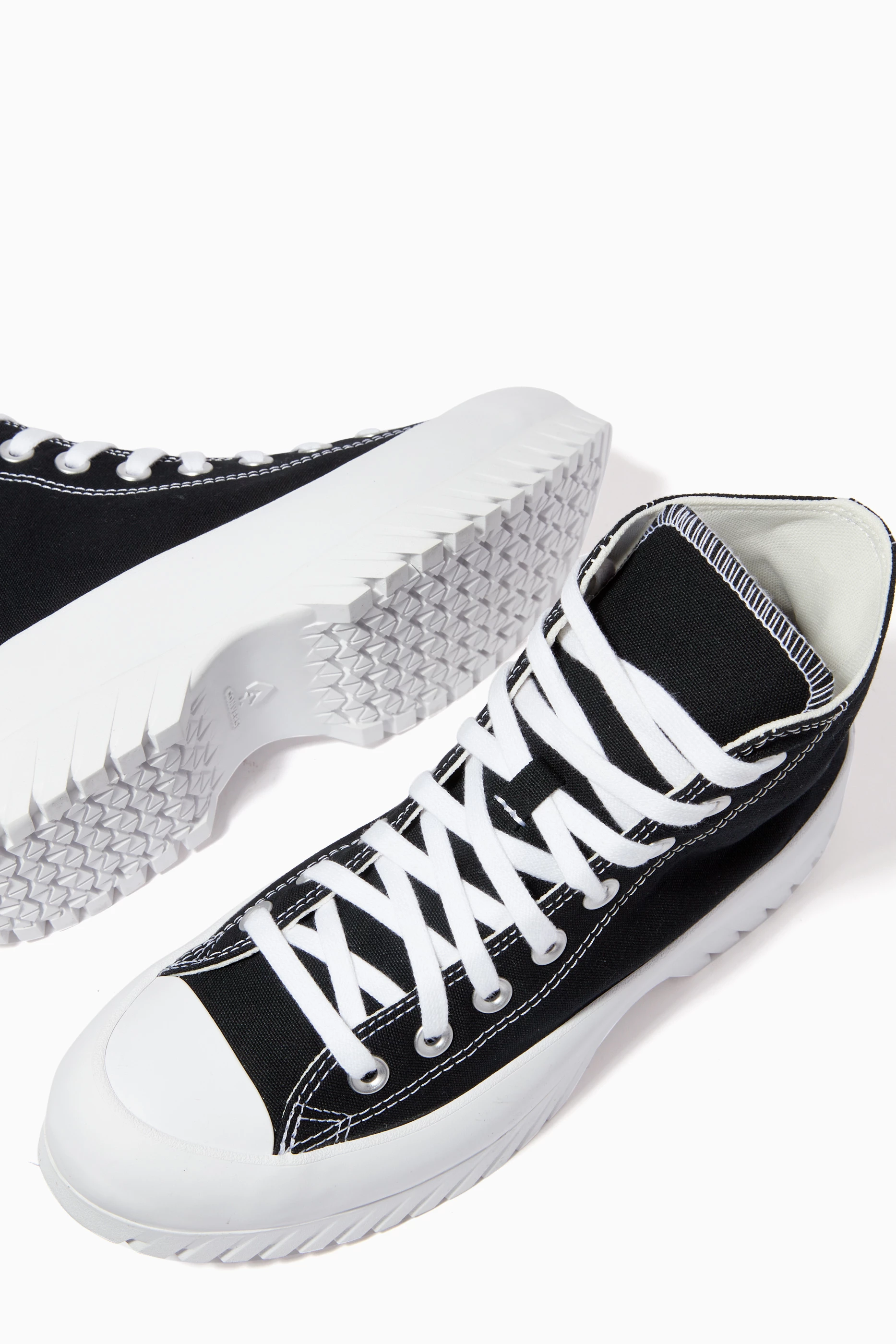 Buy Converse Black Chuck Taylor All Star Lugged 2.0 High top