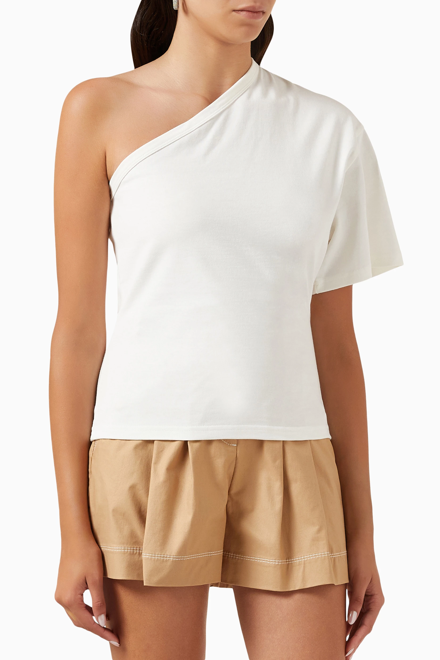 One top shoulder shirt