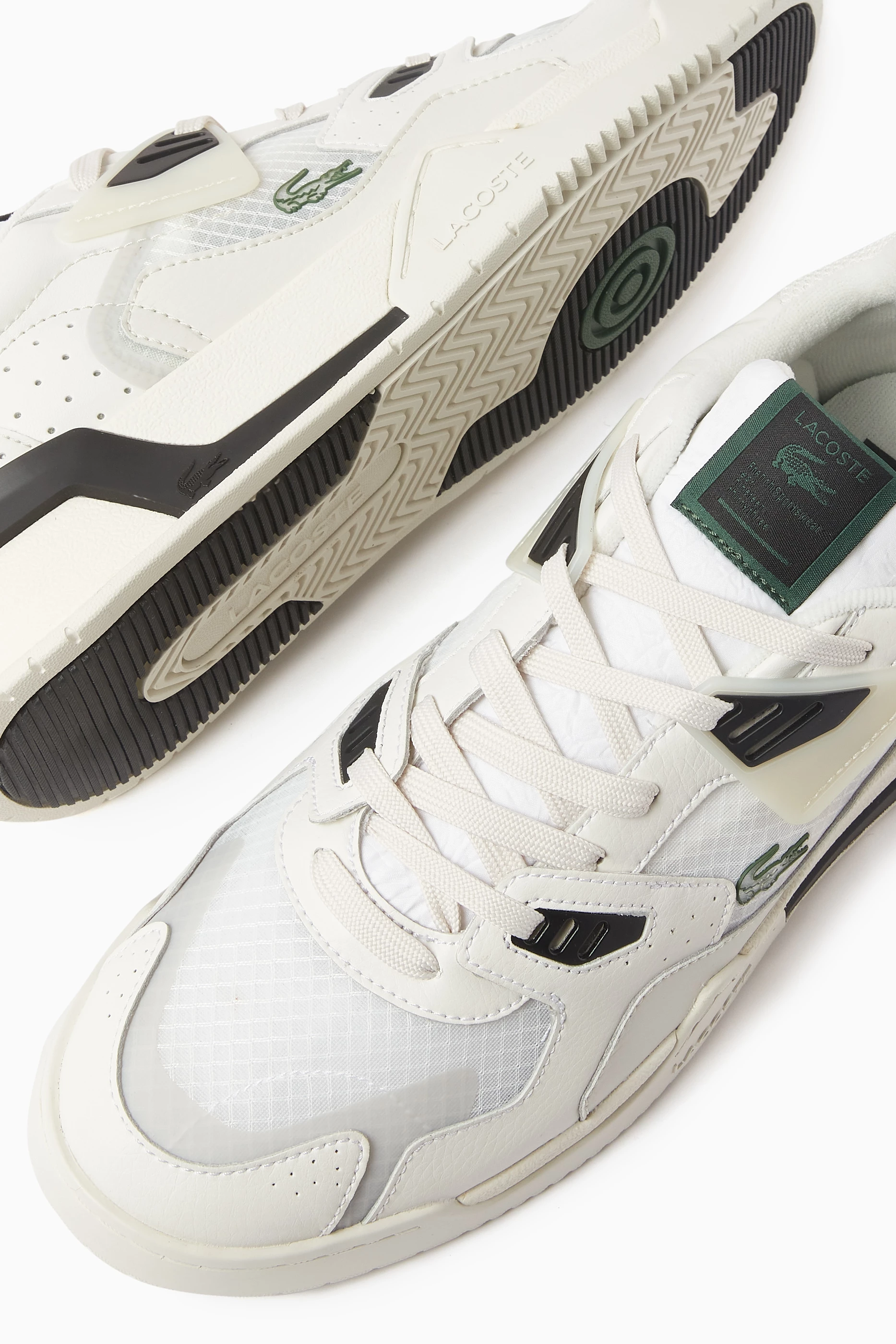 Lacoste court slam trainers on sale