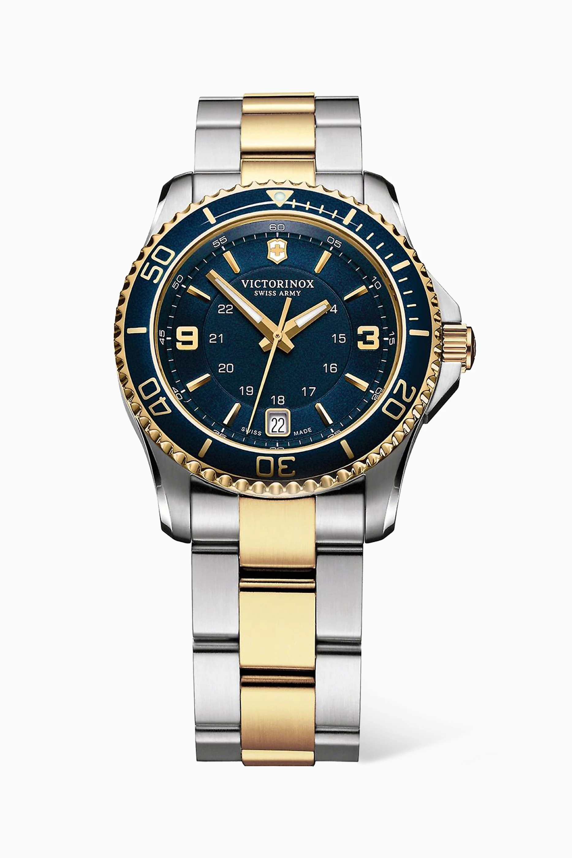 Victorinox cheap maverick 34mm
