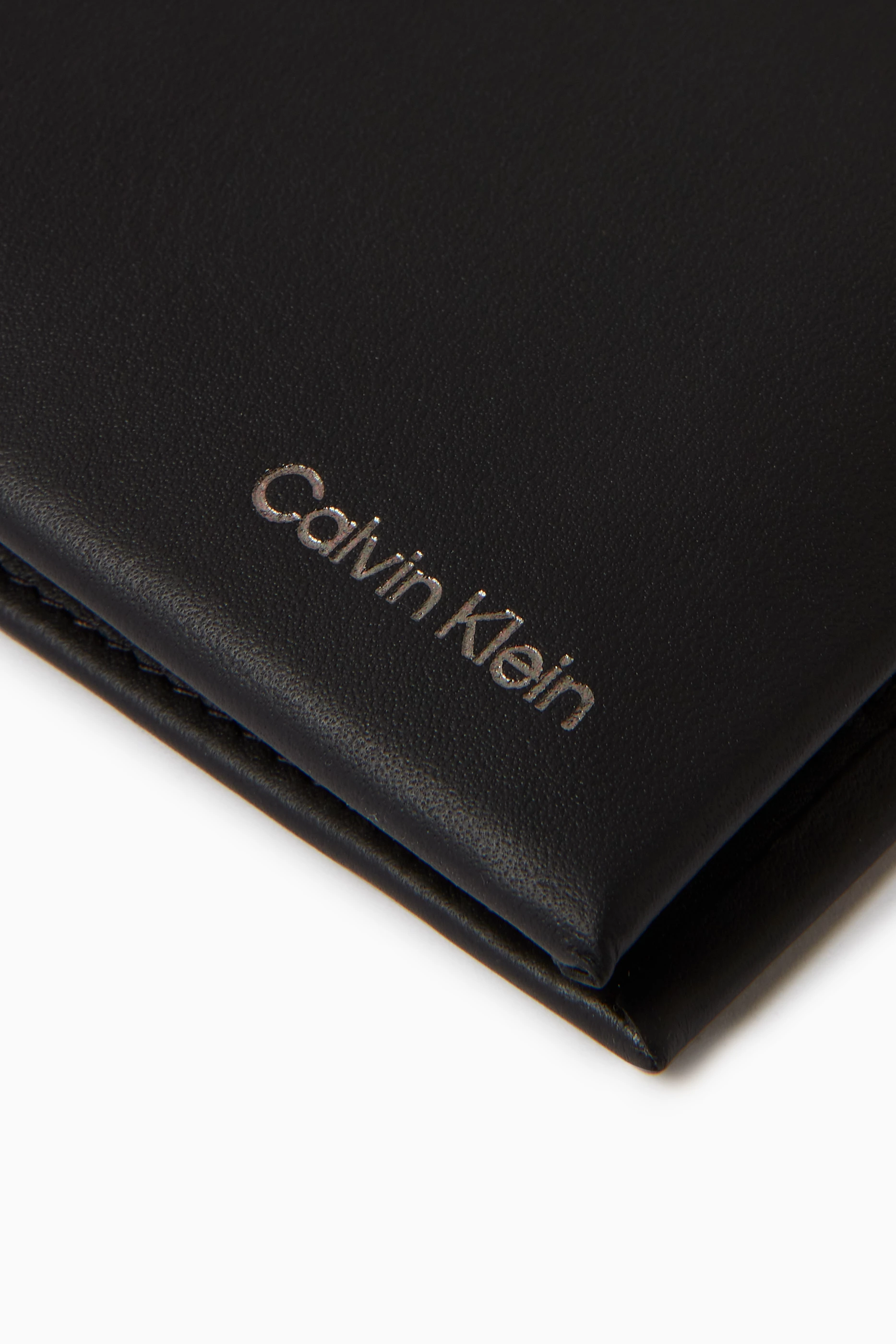 Calvin klein cheap travel wallet