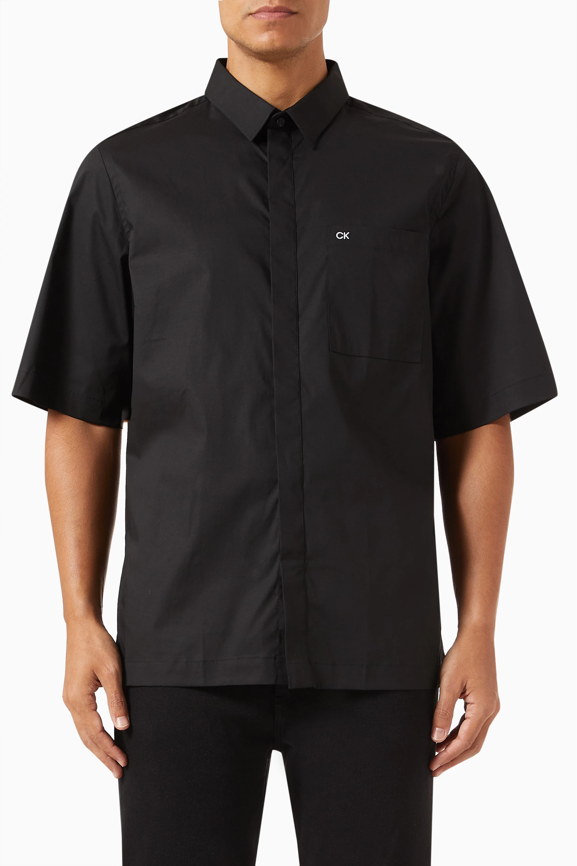 Buy Calvin Klein Black Short sleeve Shirt in Stretch Poplin for MEN in UAE Ounass