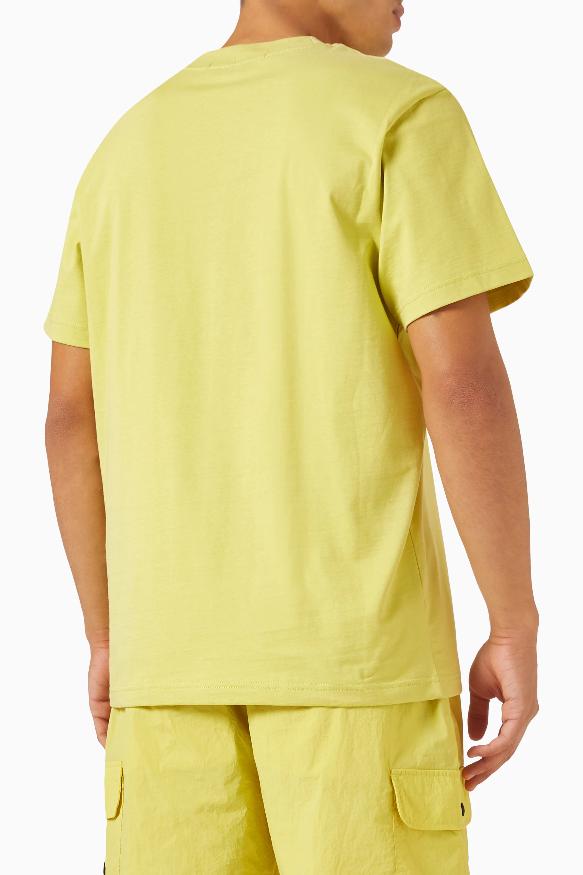 Calvin klein t shirt gold hotsell