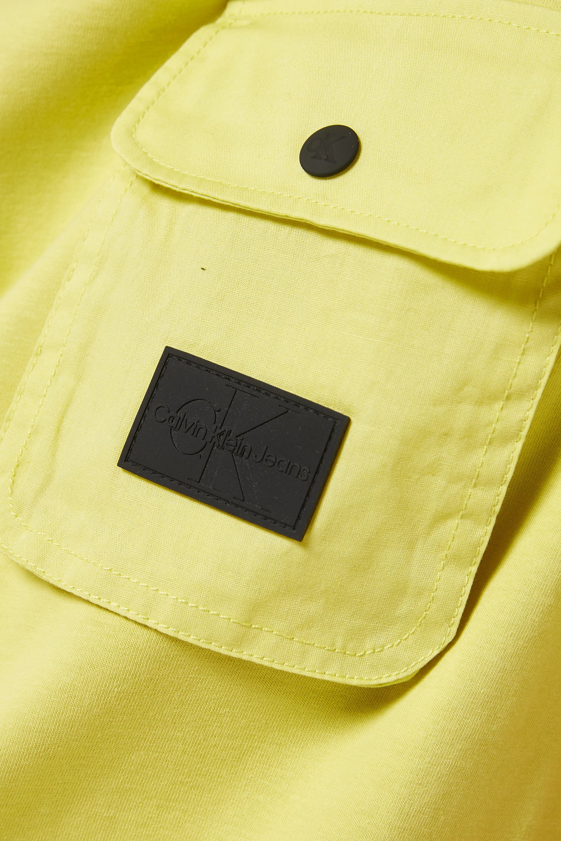 Calvin klein hotsell t shirt gold
