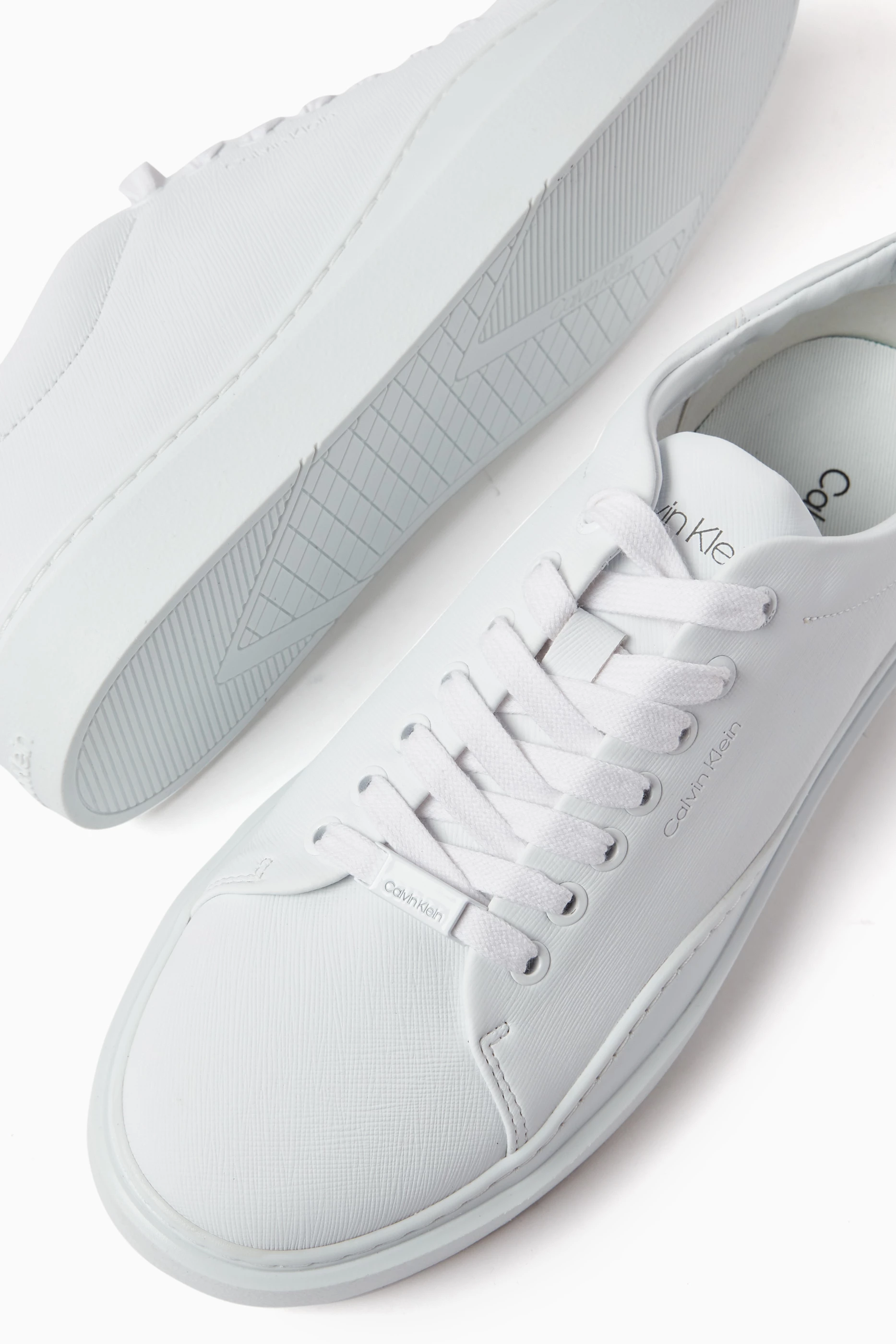Calvin klein men's delton sneakers top