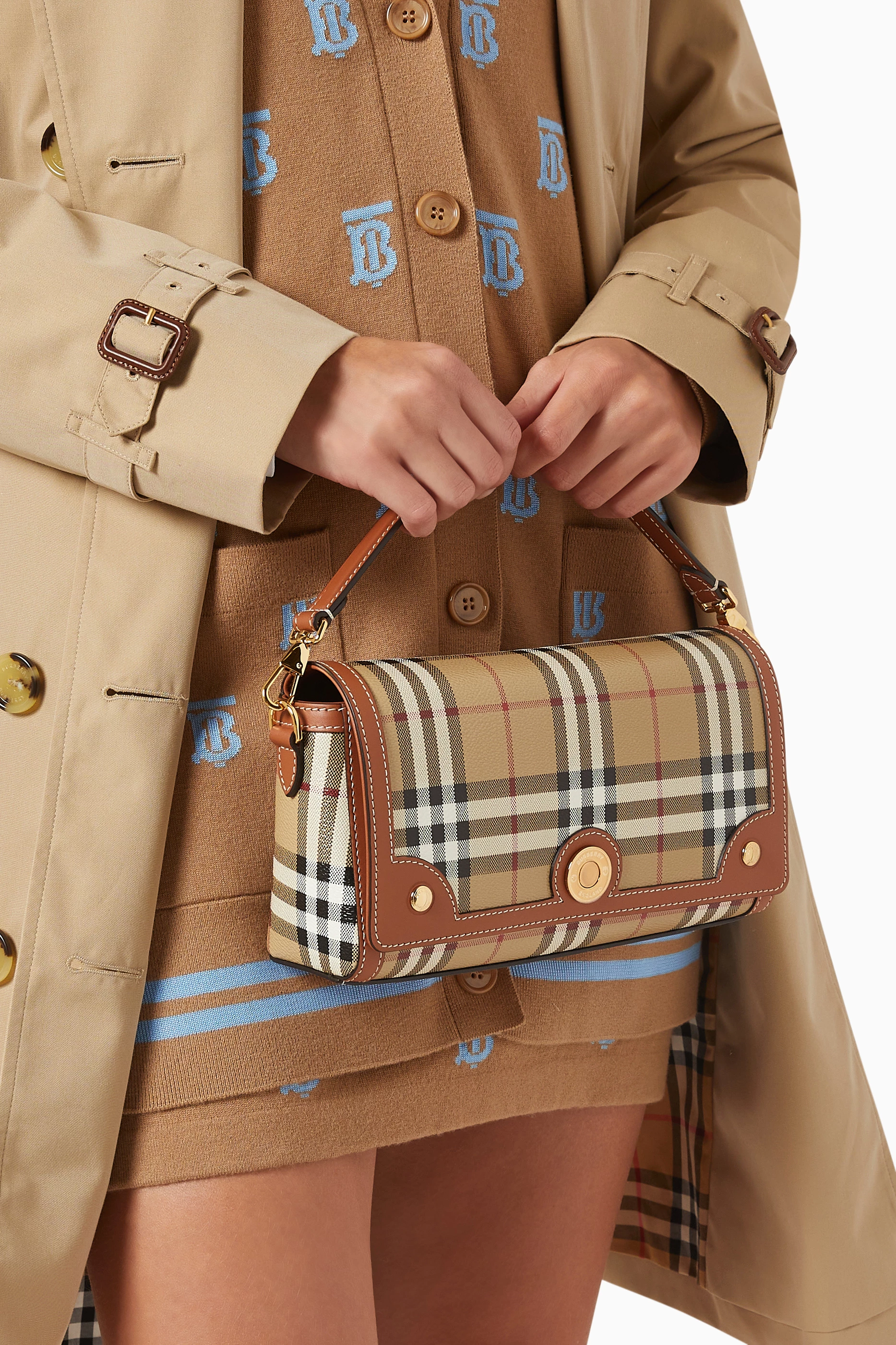 Small burberry deals crossbody bag