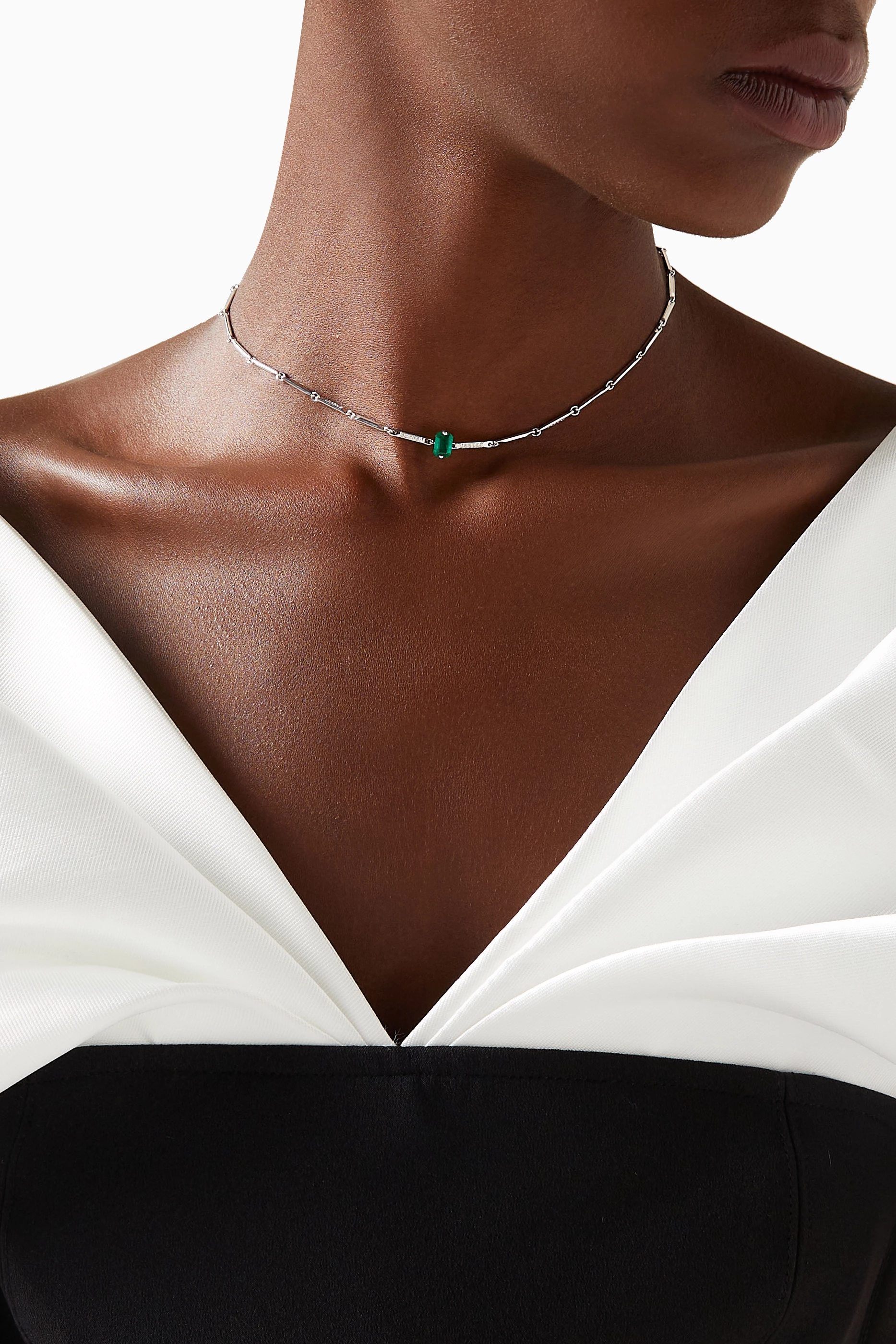 Linette Slim Choker in Emerald - Savolinna Jewelry