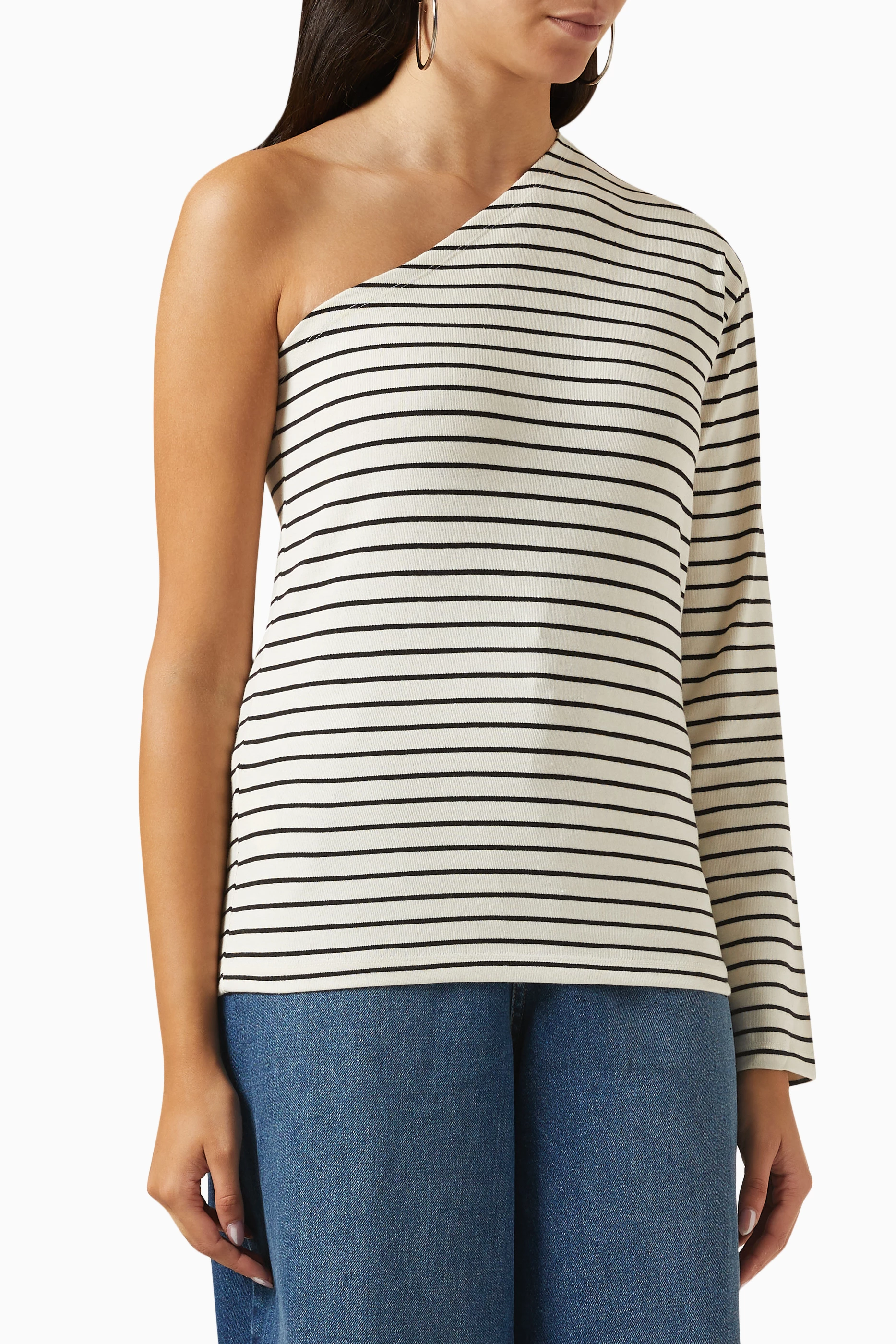 One shoulder outlet striped top