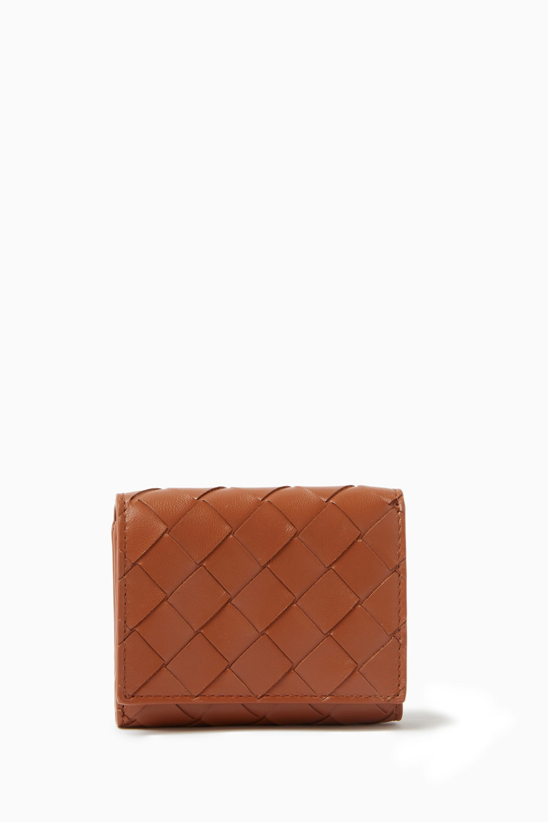 Buy Bottega Veneta Brown Tri fold Zip Wallet in Intrecciato