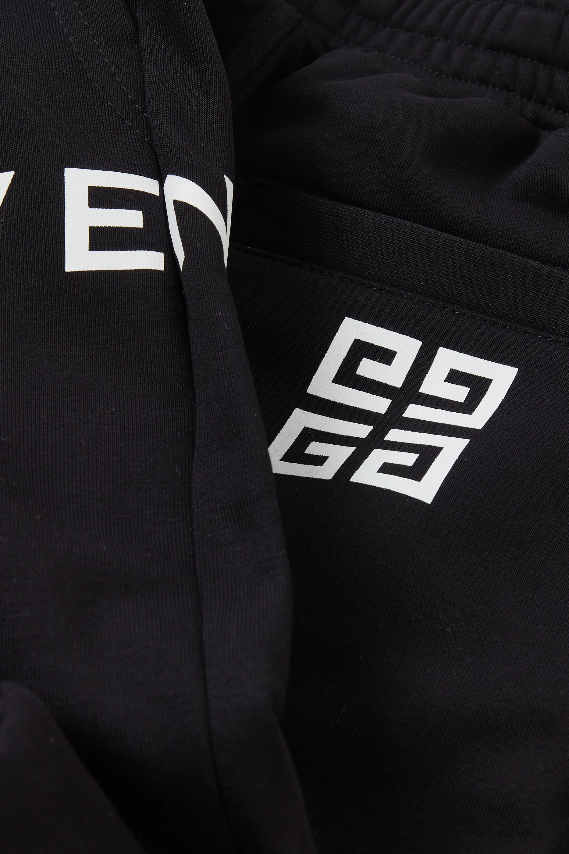 Givenchy discount 4g tracksuit