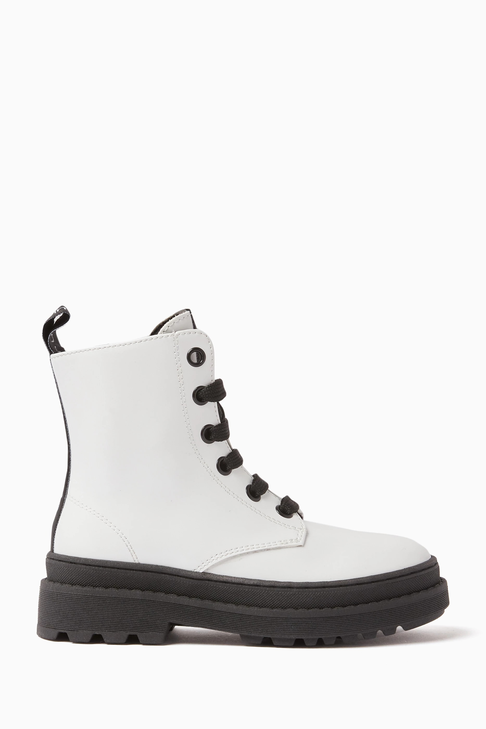 Calvin klein 2025 diahne boots