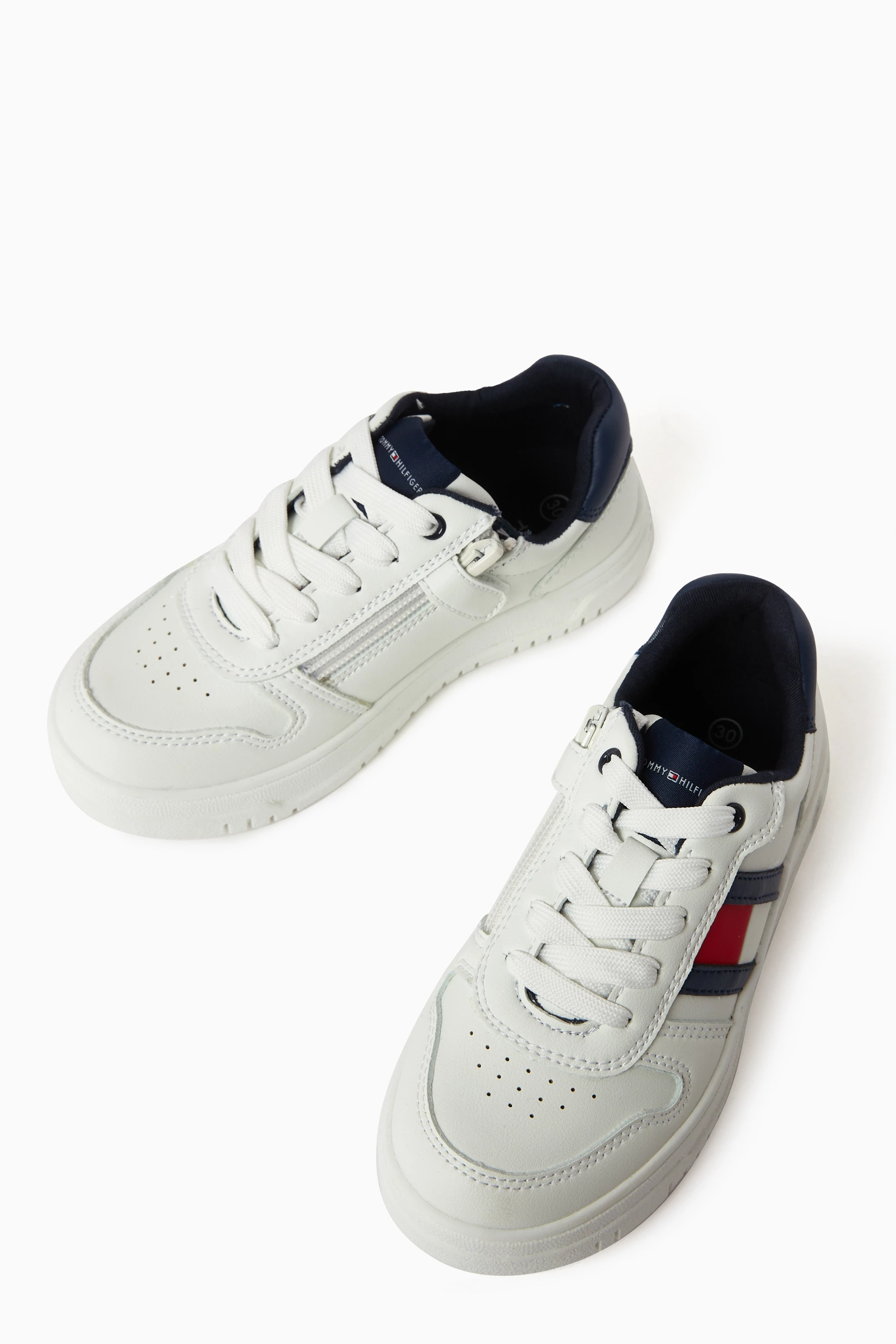 Tommy hilfiger flag clearance detail leather sneaker