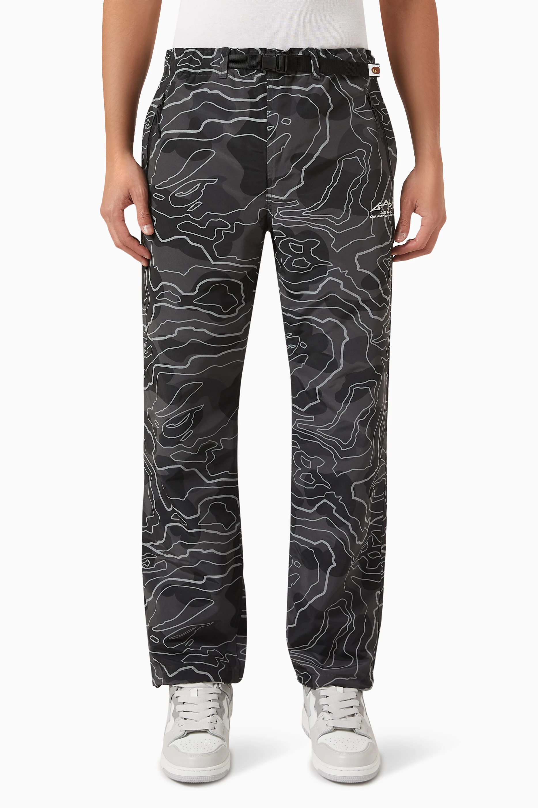 Camo pants with discount black stripe