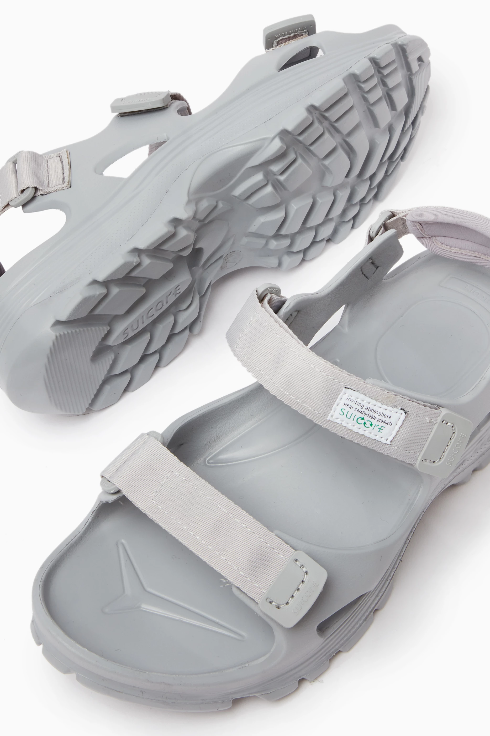 Suicoke grey store