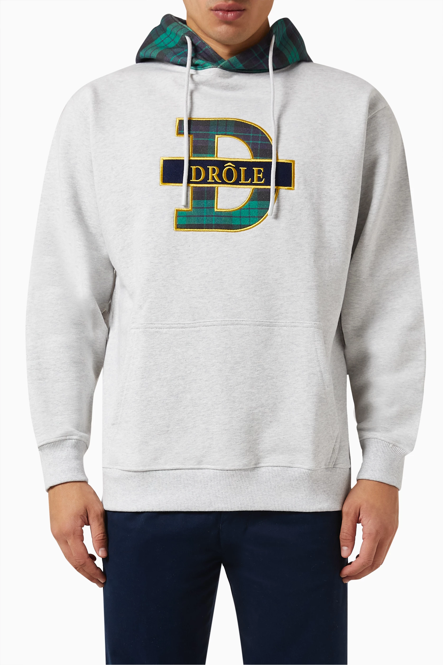 Champion sweater dubai 60 hot sale