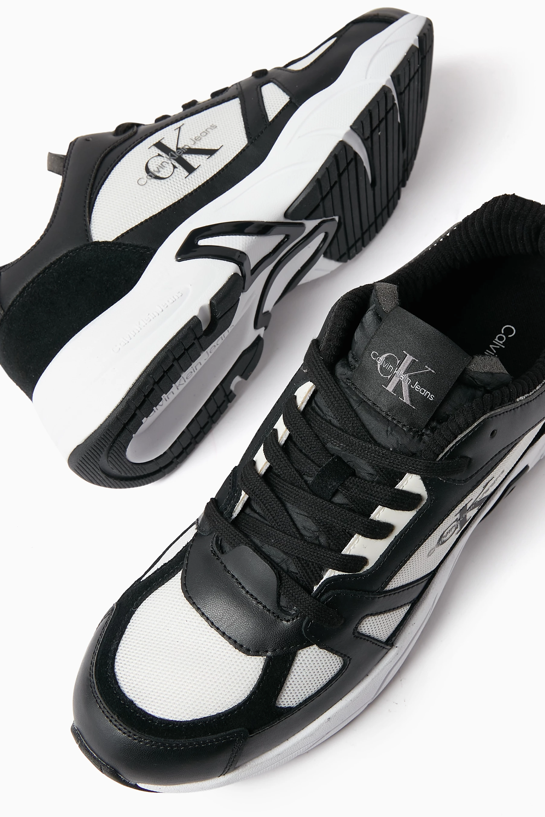 Calvin klein discount black tennis shoes