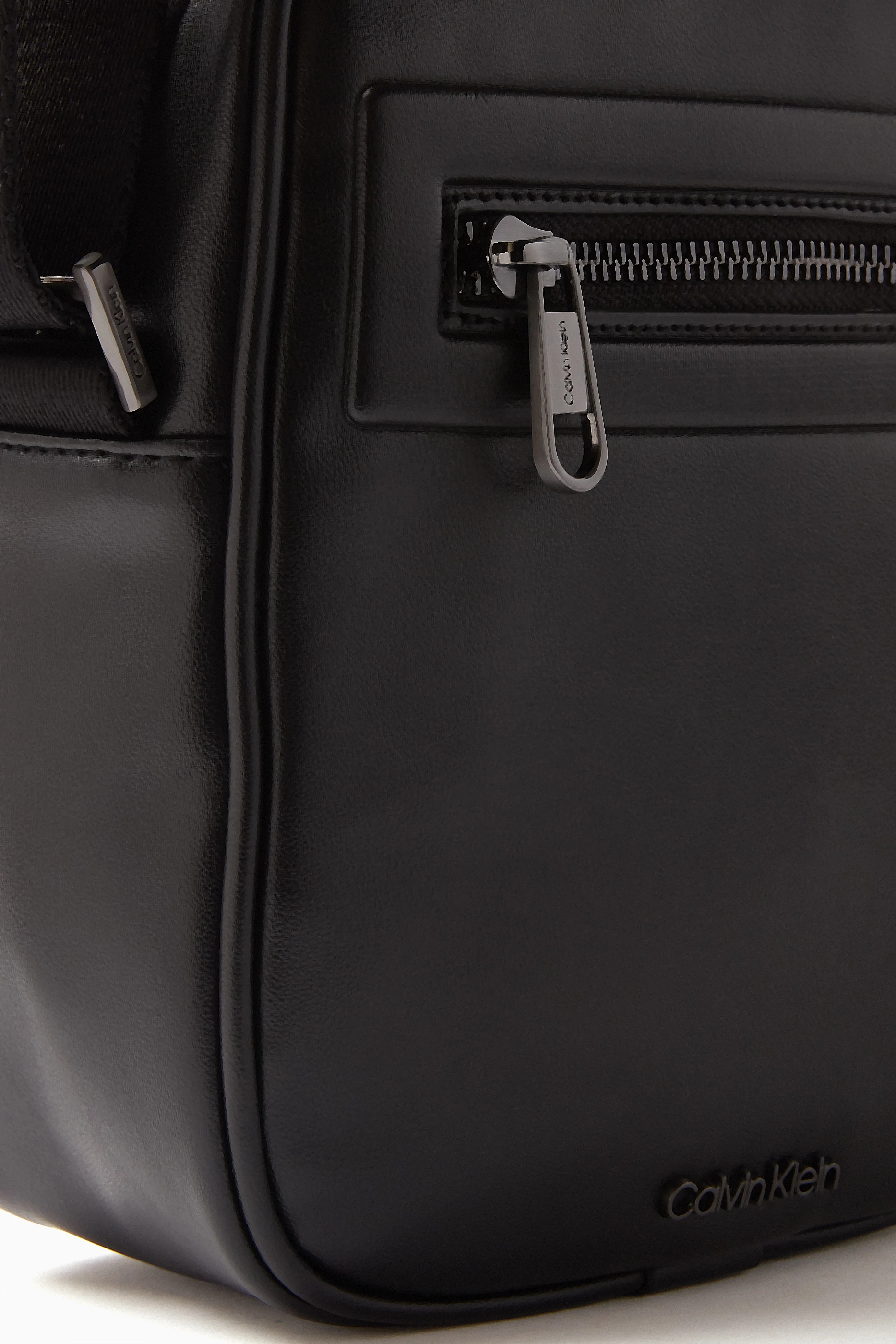 Calvin klein small crossbody online