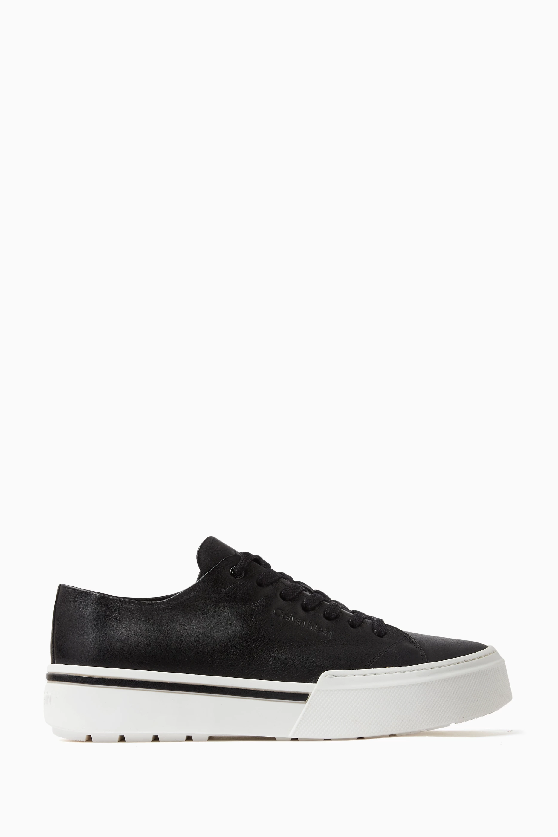 Buy Calvin Klein Black Low top Sneakers in Leather for Men in UAE