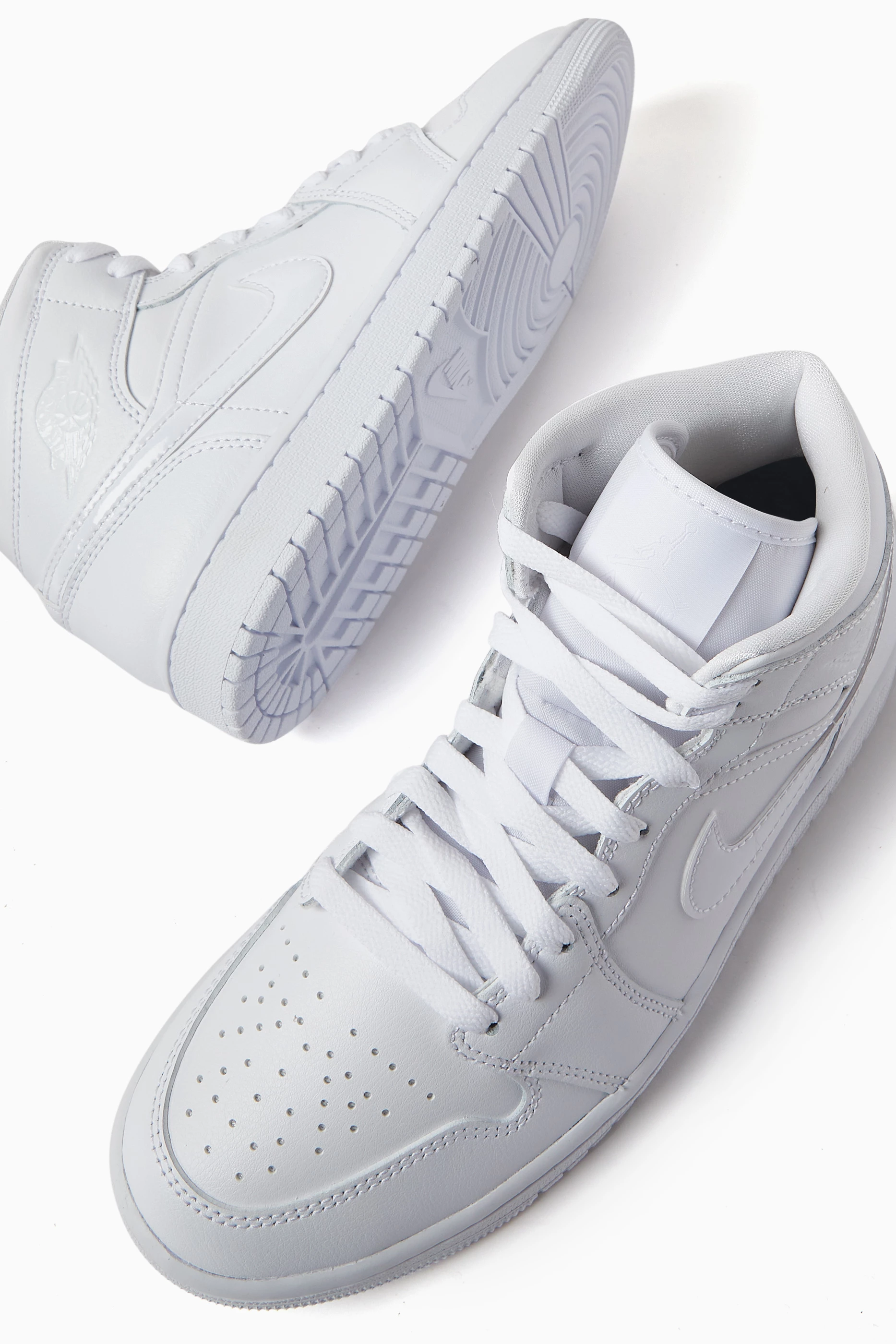 Jordan homme blanche deals