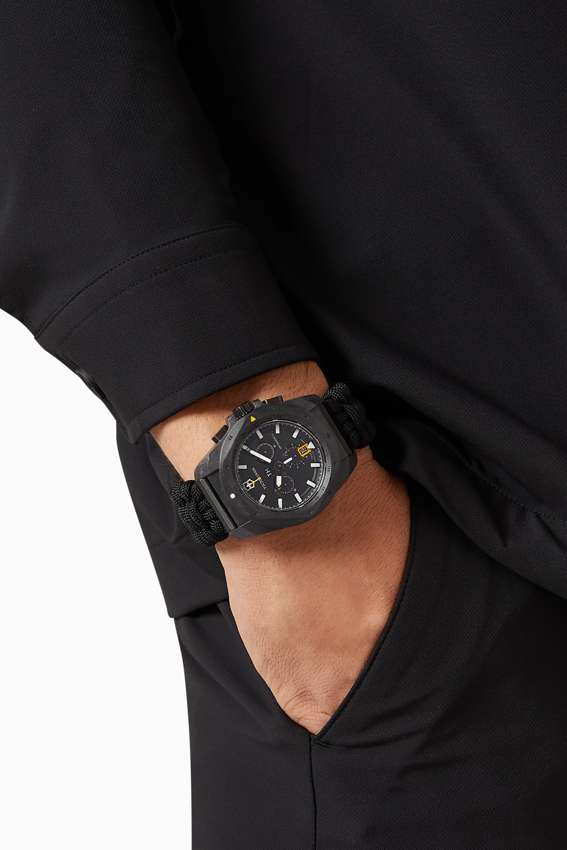 Victorinox all black sale watch