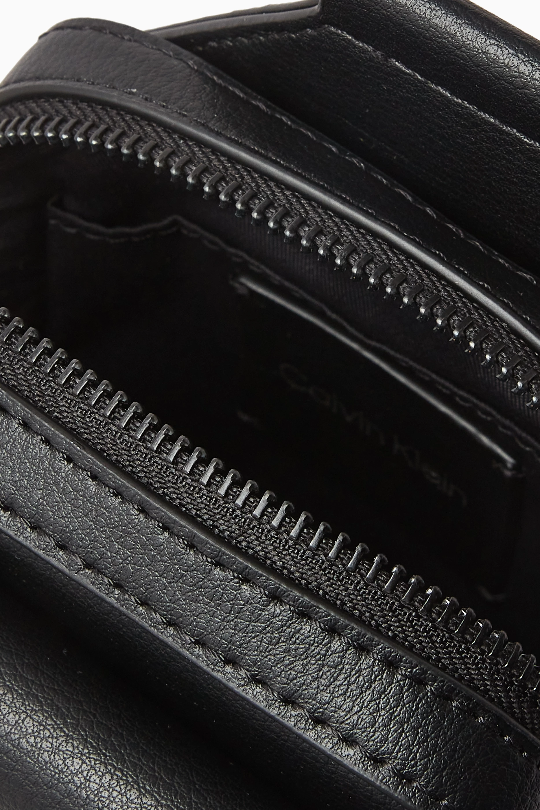 Calvin klein leather messenger bag deals