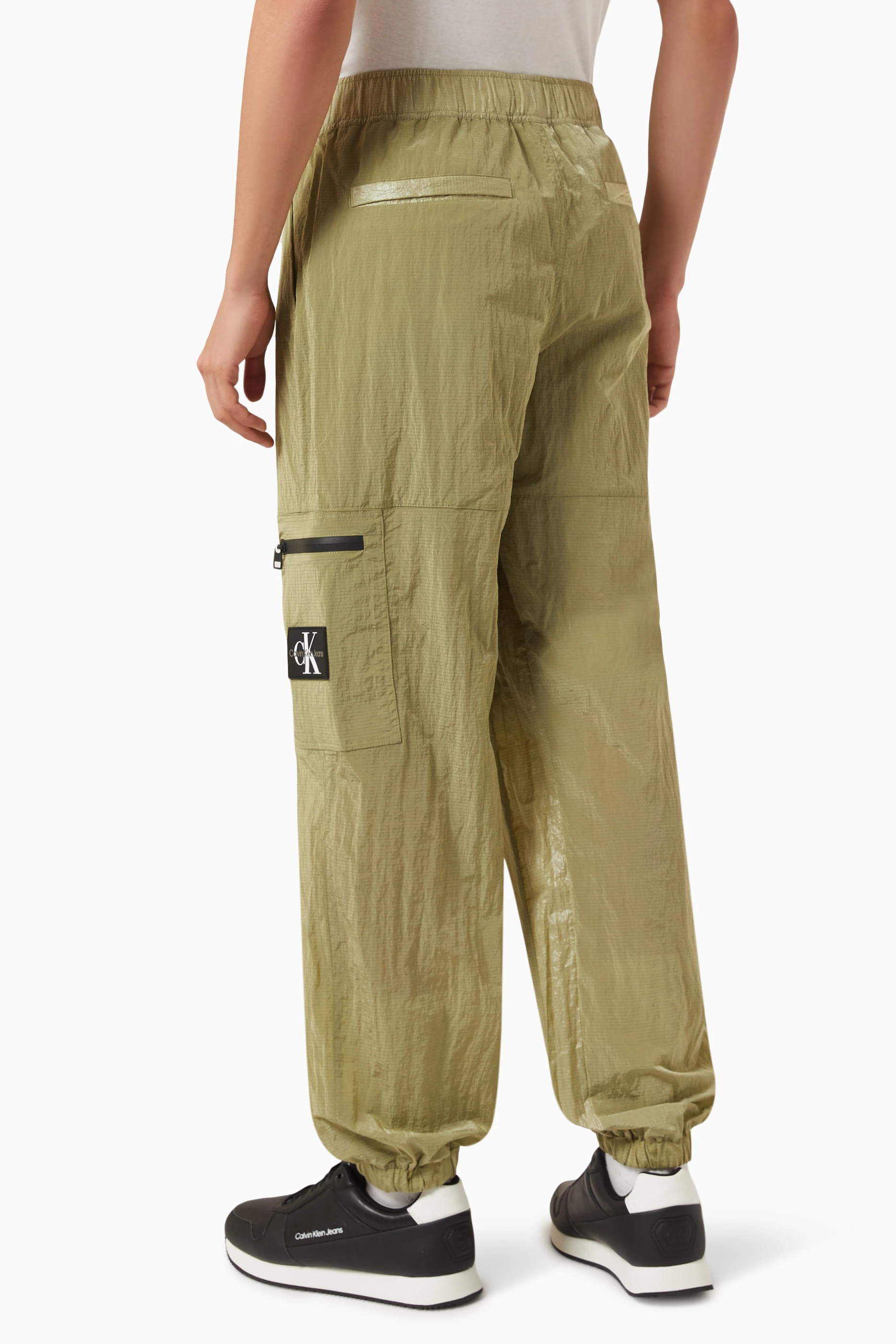 Buy Calvin Klein Jeans Green Relaxed Cargo Pants in Nylon for Men